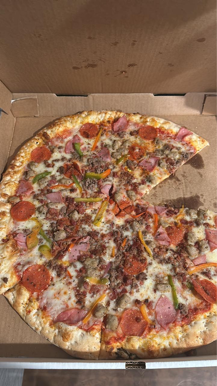 Uncle Joe's Pizza and Wings in Bay St. Louis, Bay Saint Louis, MS