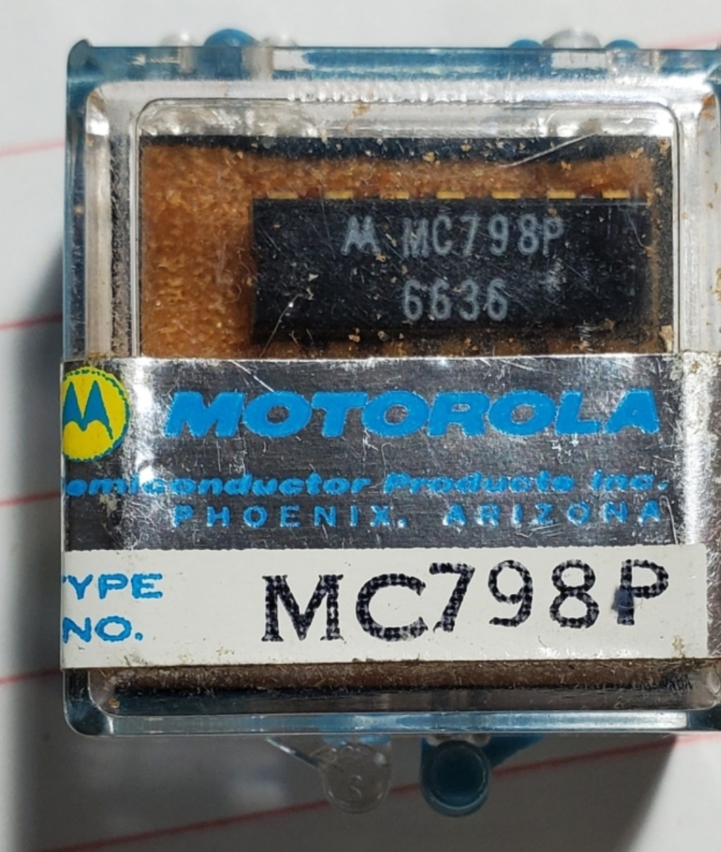 最終案内:Apple製Motolora 68040内部モデルオブジェ Vintage Motorola semiconductor packaging