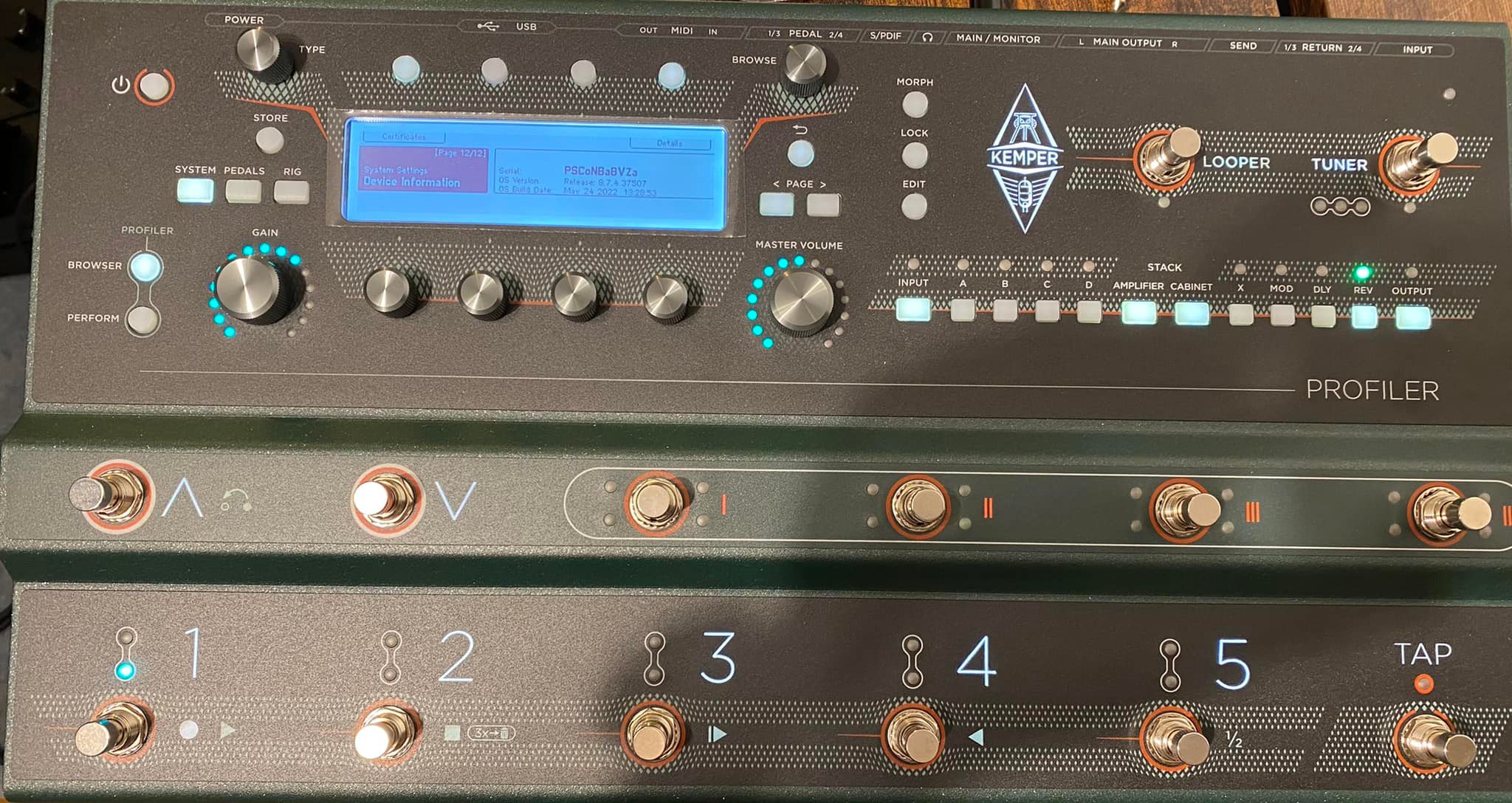 What are the differences between Helix and Kemper?