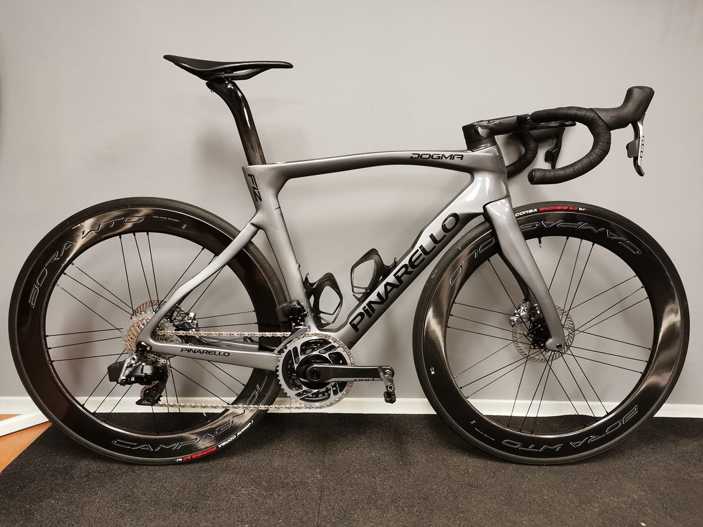 bike ahead biturboRoad and Pinarello Dogma F10 Giro d'Italia pink