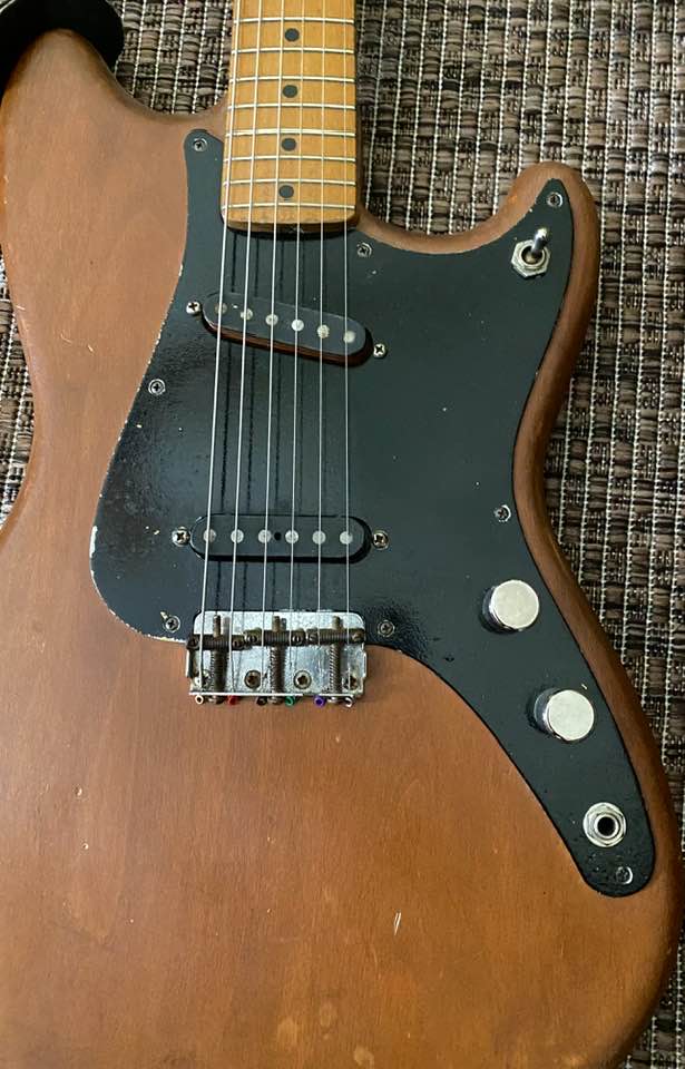 1958 Fender Duo-Sonic guitar with unusual finish