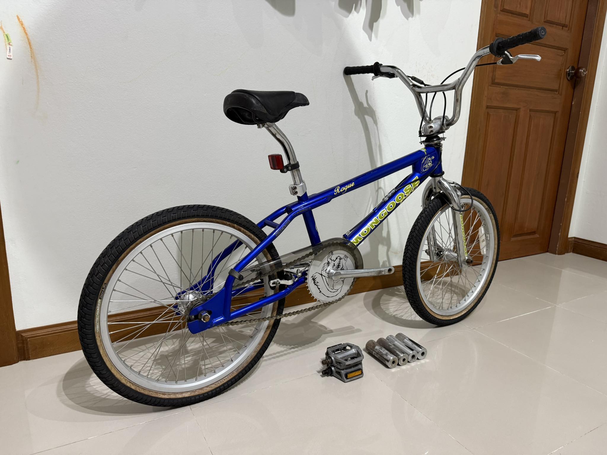 Mongoose Rogue BMX bike for sale, barely used