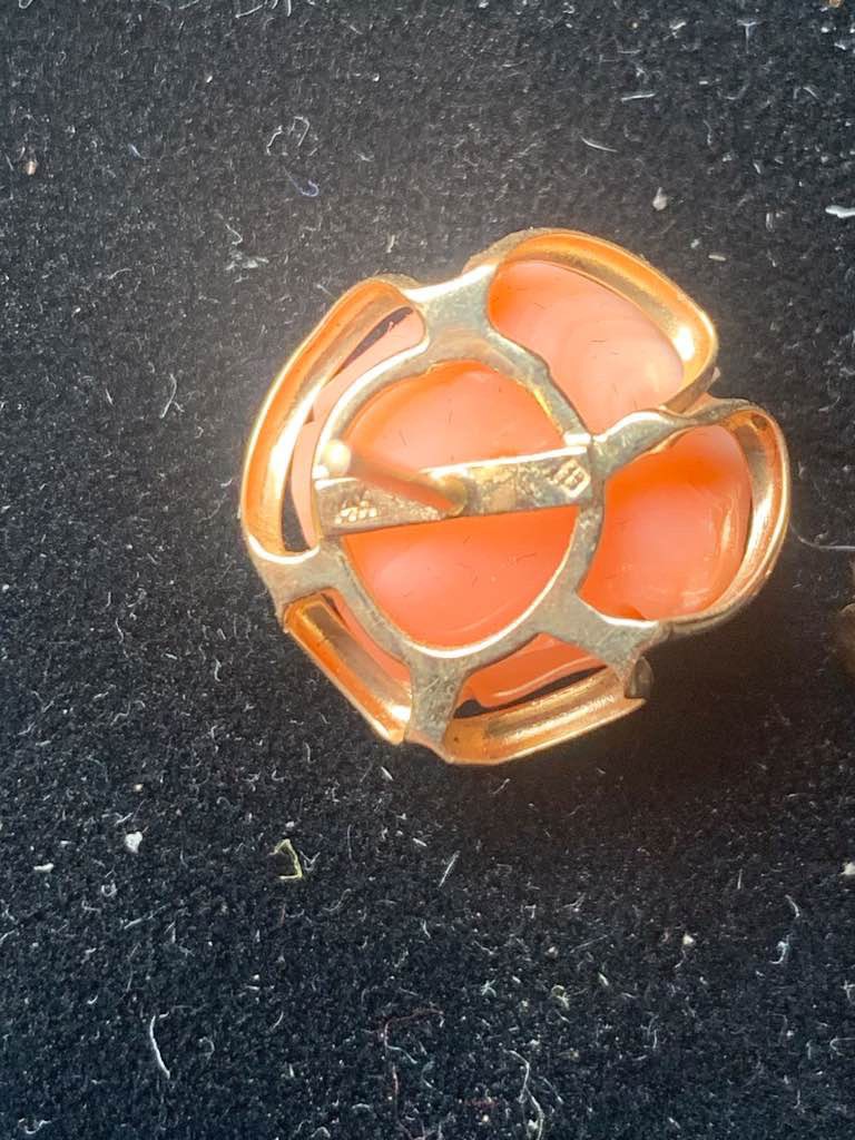 How to identify Japanese or European vintage pink coral