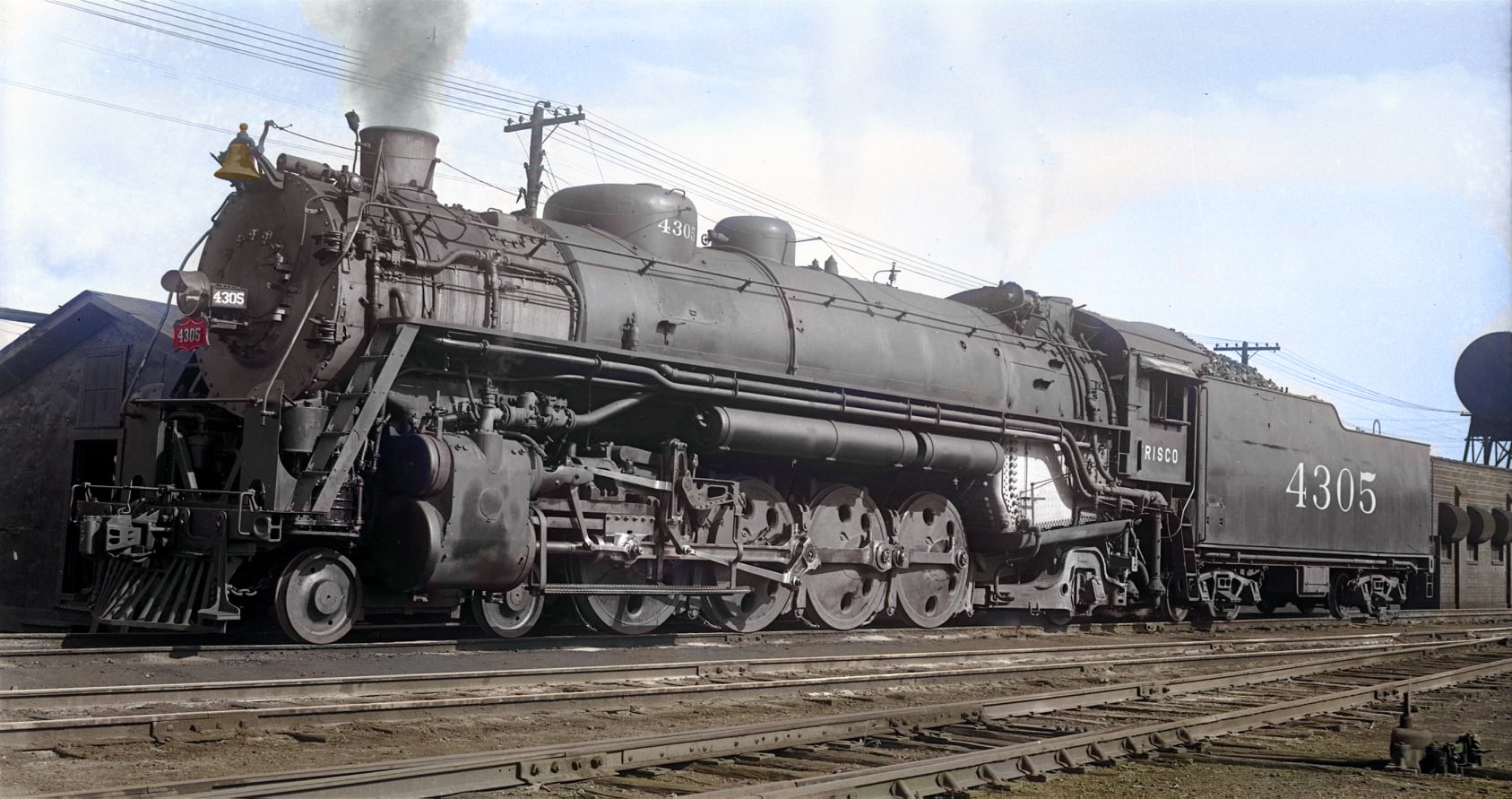 The Frisco 1522, a 4-8-2 