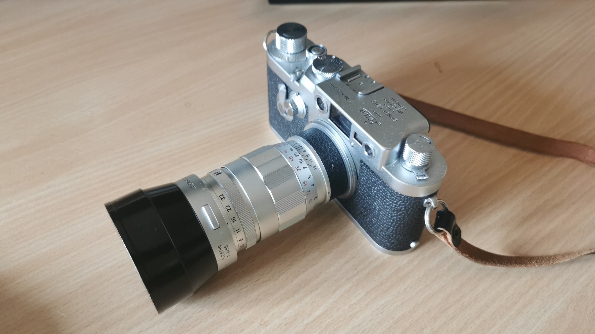 Testing Elmar 90mm f4 lens on Leica III