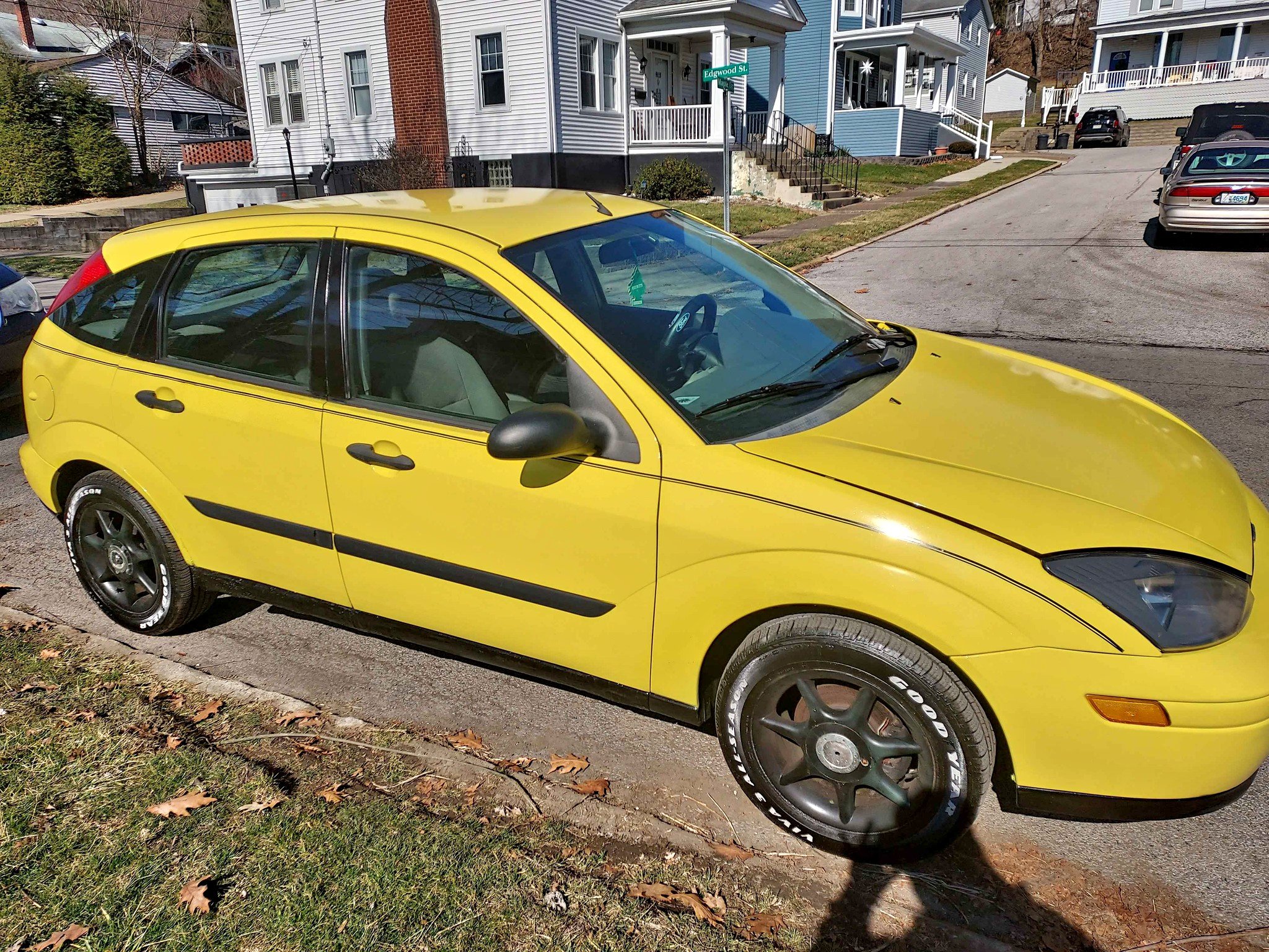 2003 Ford Focus ZX5 Hatchback 4D - Cars & Trucks - Wheeling, West ...