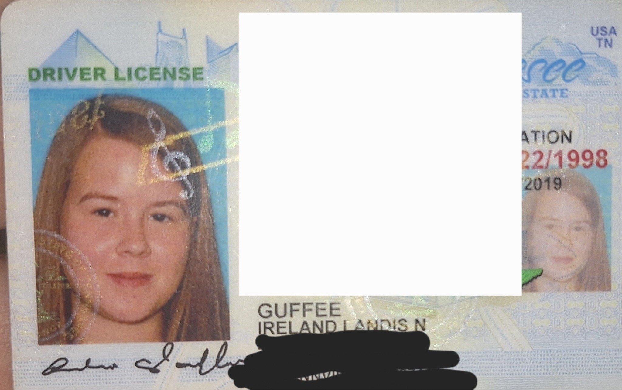 Hi, if anyone knows an Amy Dalessio i found her license in the