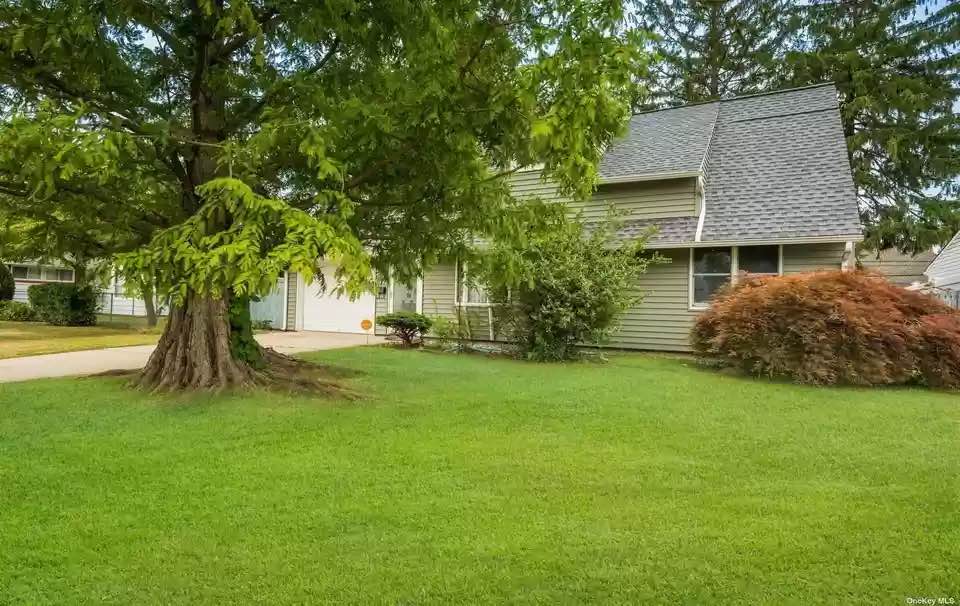 4 Beds 2 Baths House Property Rentals Hicksville, New York