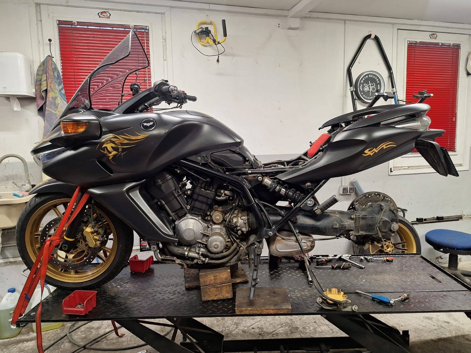 Resurrecting a Honda DN-01 motorcycle after engine block damage