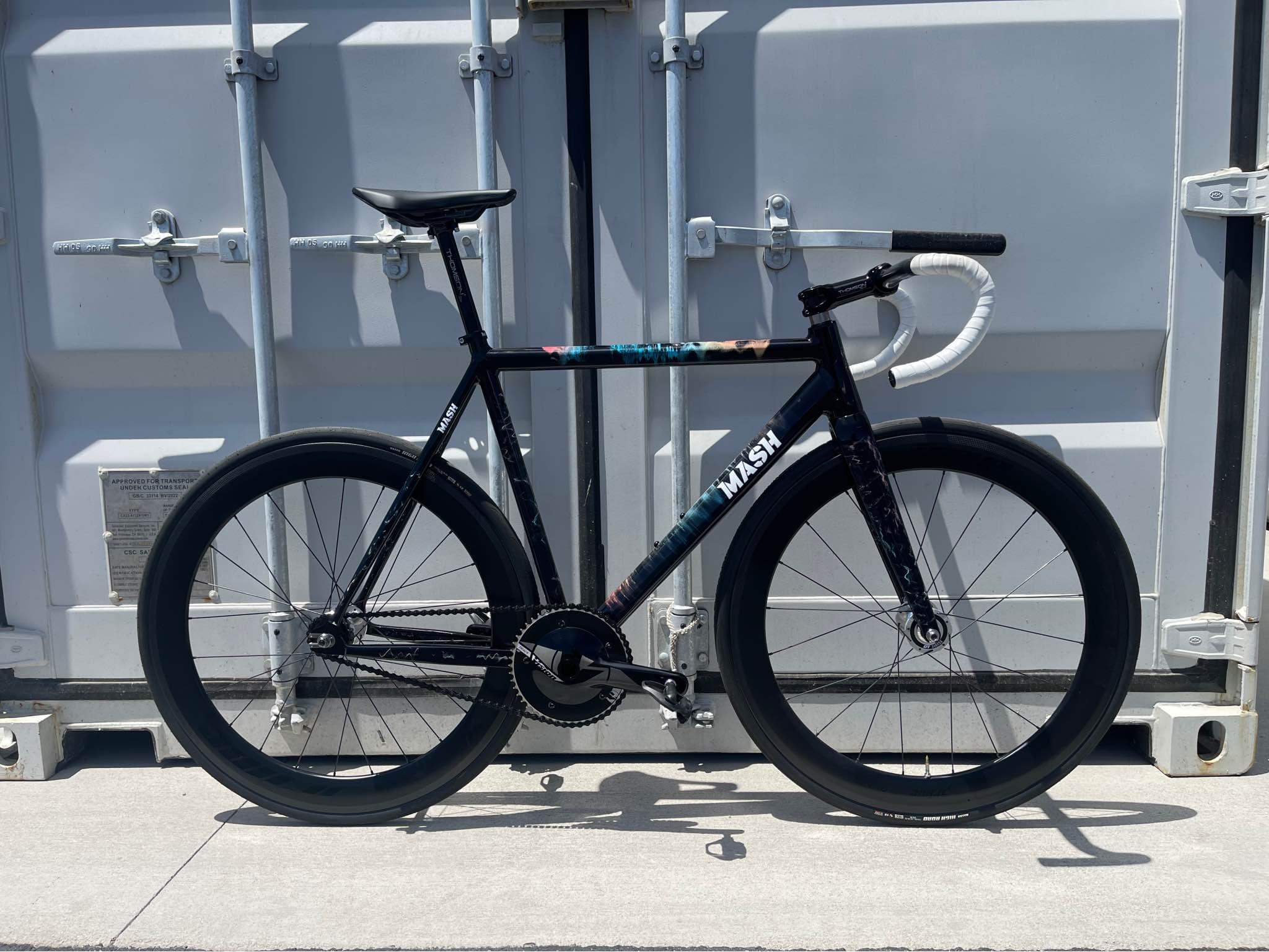 mash ac2 frame, HED carbon track wheels 88mm, omniums, Deda Drop 