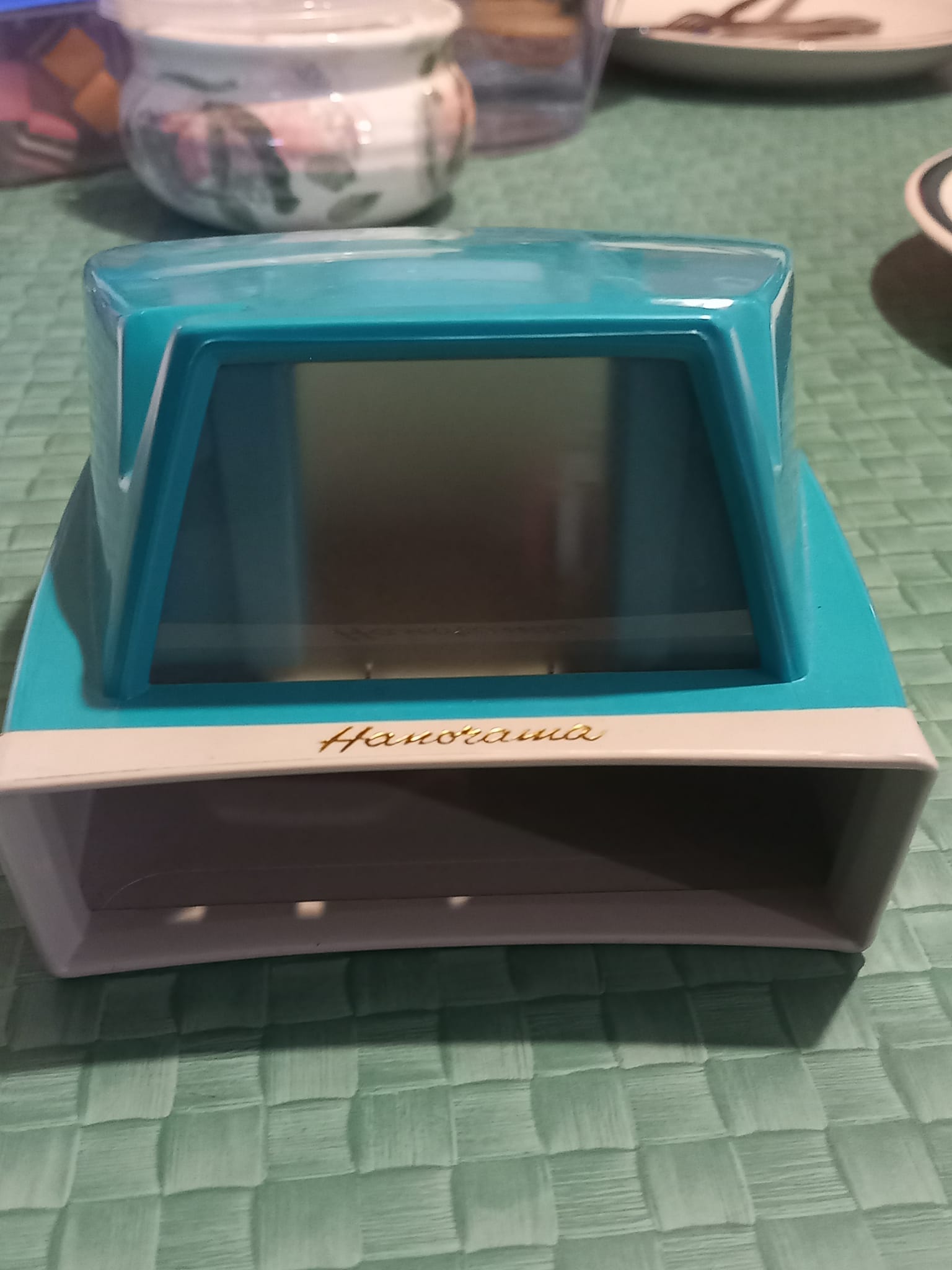 35mm Slide Viewer With 3X Magnification - USB/Battery Powered For Slides & Film Negatives