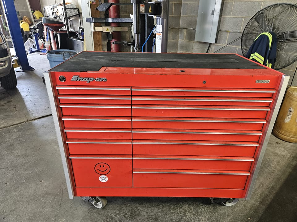Kr-1000 box color match source?