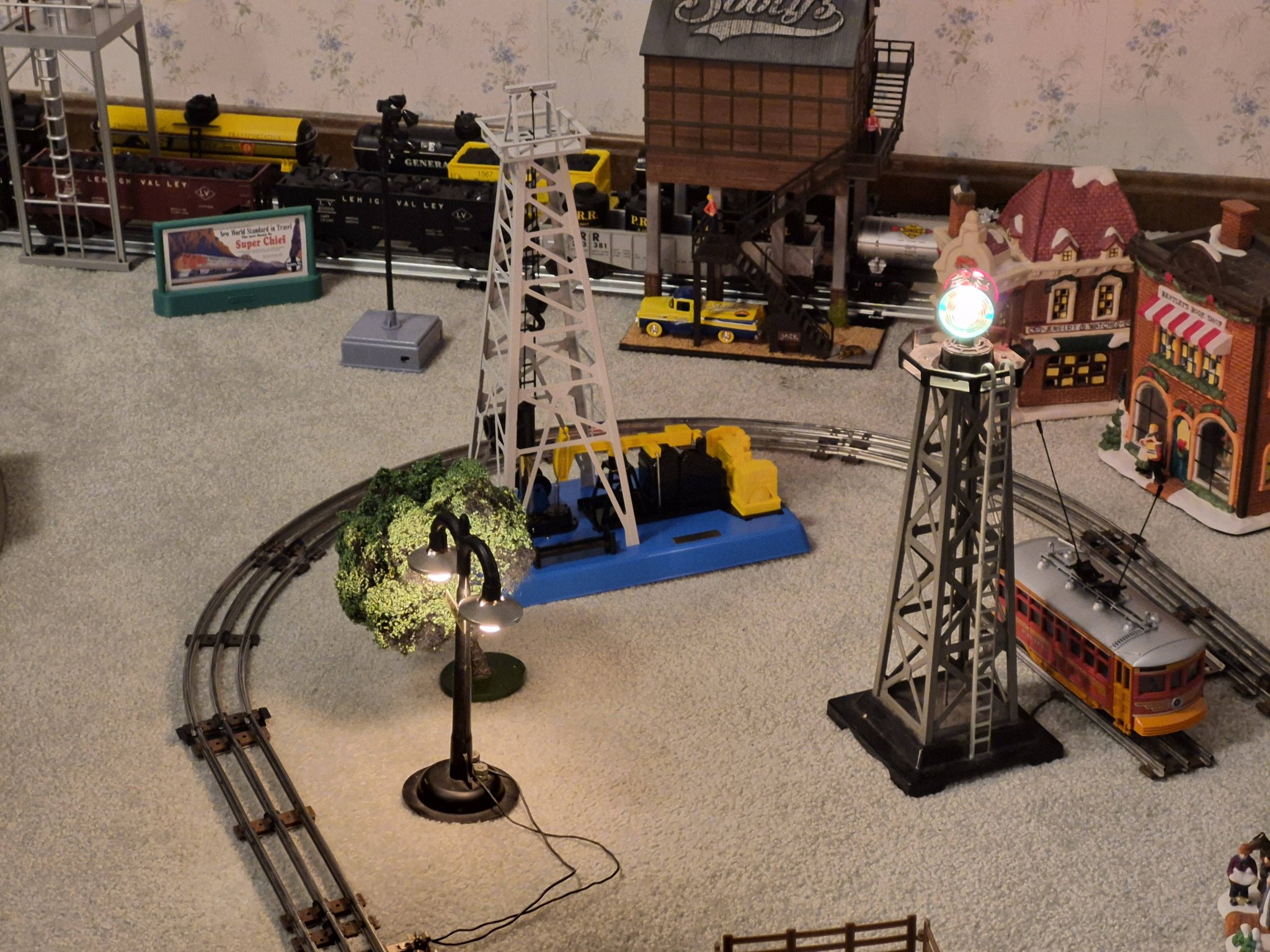 LIONEL #455 OIL DERRICK DRUM 455-23 – Set Of 8 Metal Drums, O Gauge, Mint