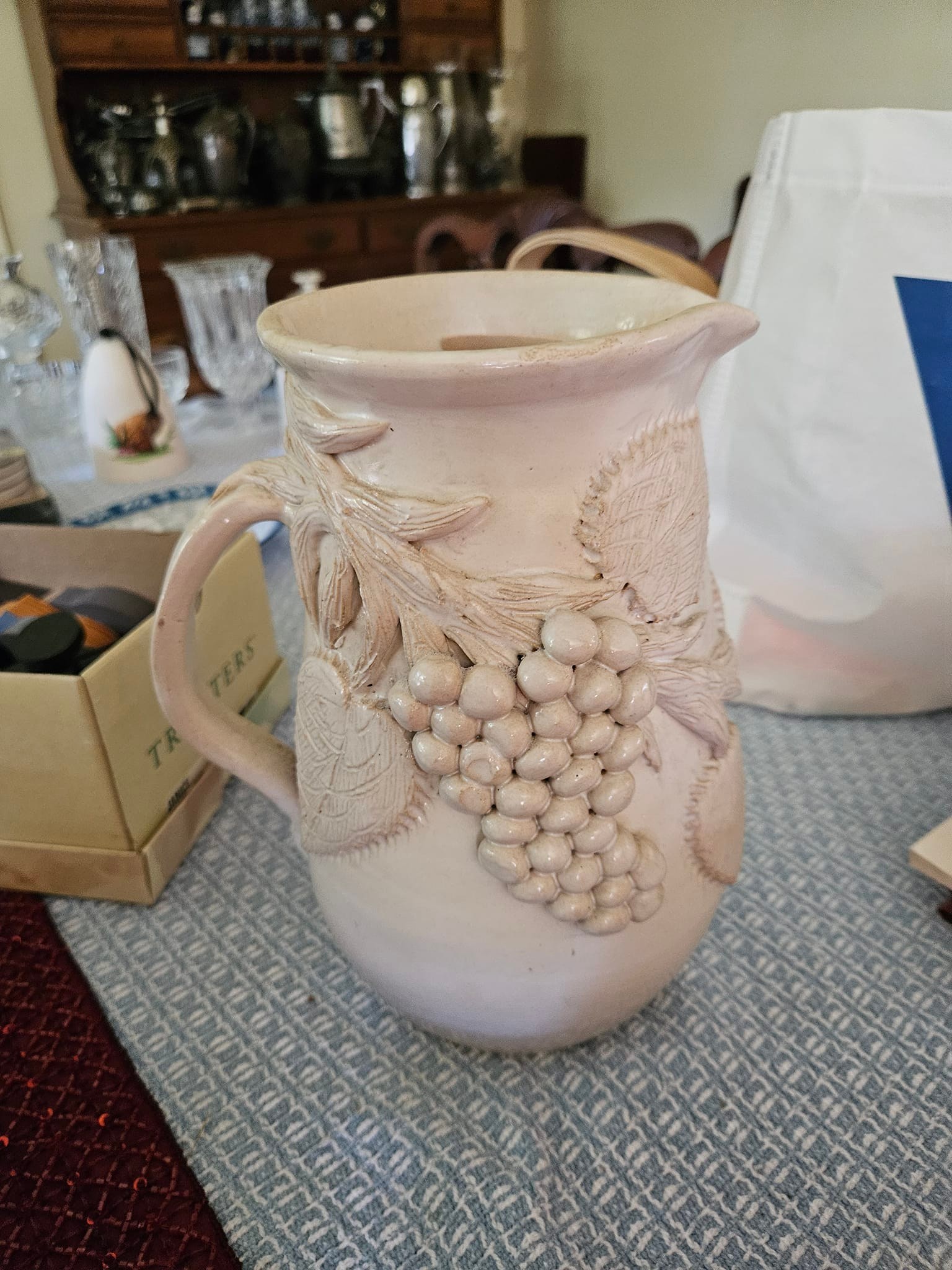 Does anyone know if there is any value in this Metters pot