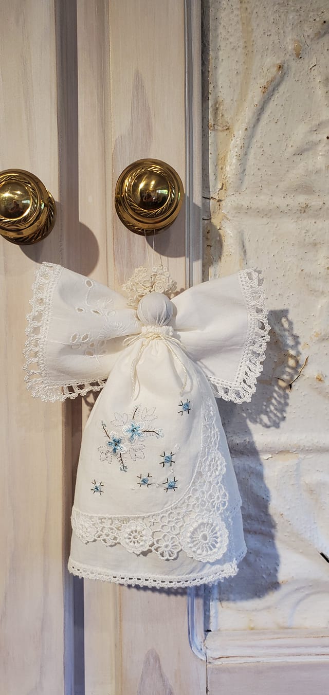 What are some angel decoration combos to make next?