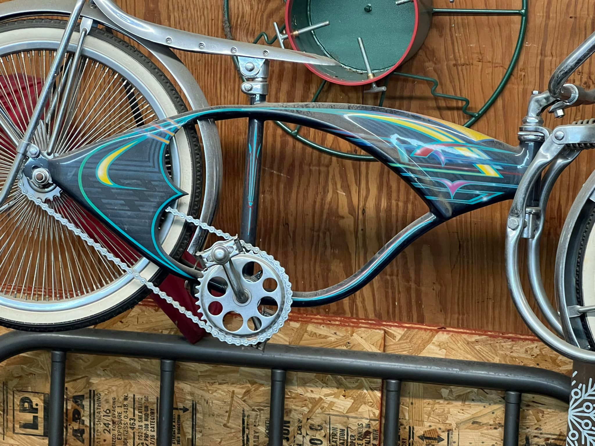 custom lowrider bicycle frames Fenix 20" Bike Twisted Frame, (Chrome) : Sports & Outdoors Lowrider Bike Frame Custom Beach