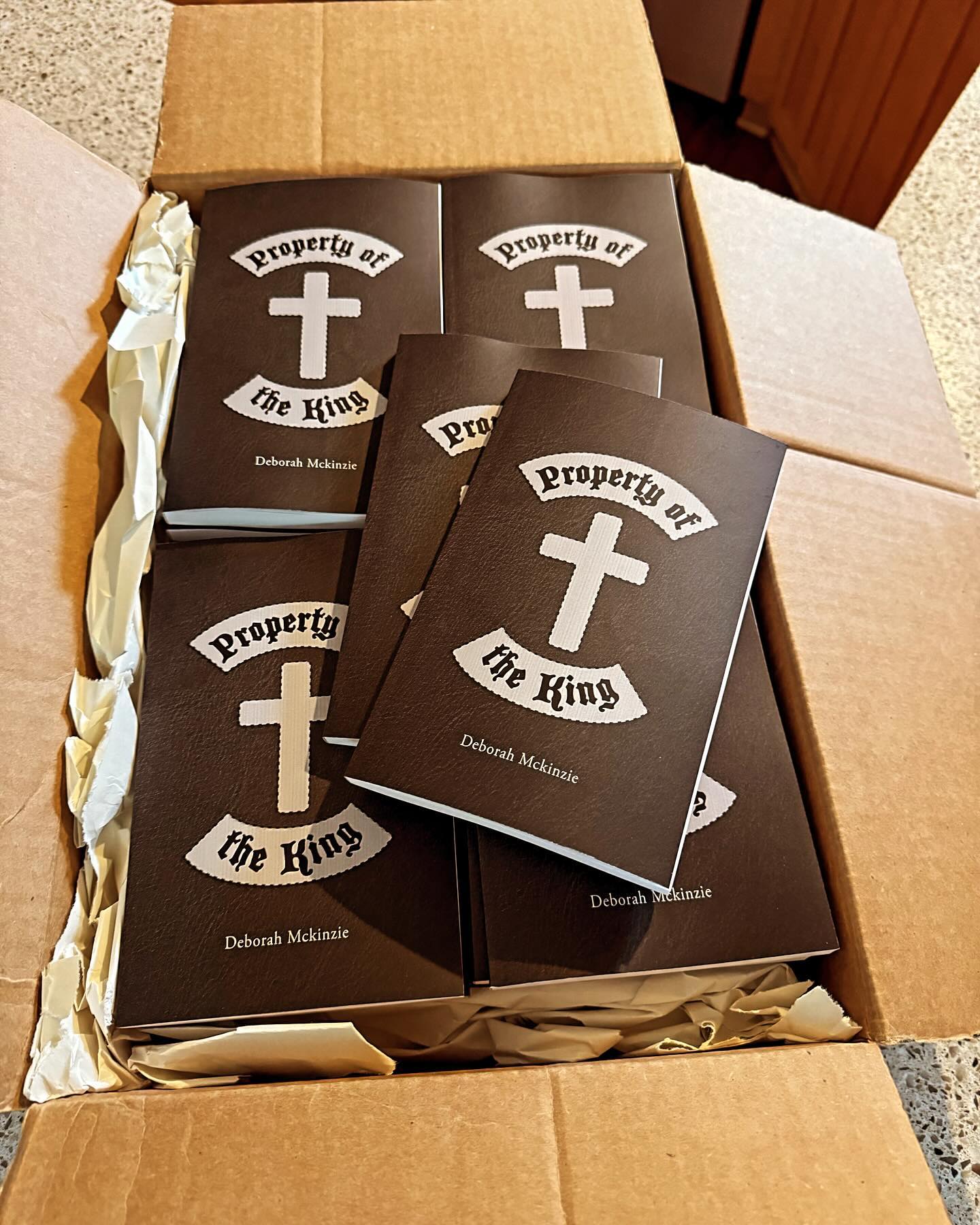THE KING'S RANSOM is out today! Let me know if you've already
