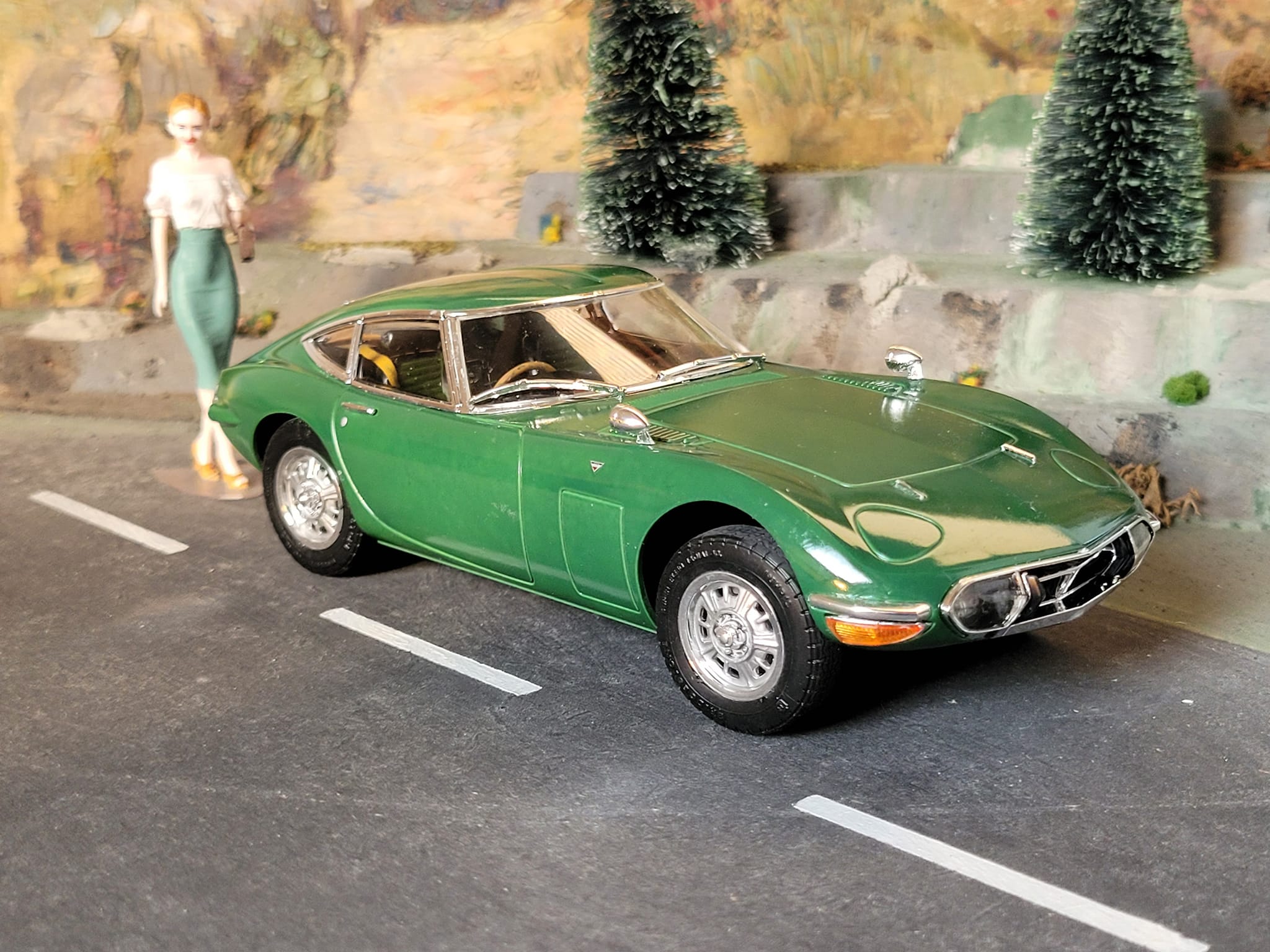 Toyota 2000GT model kit review from Aoshima