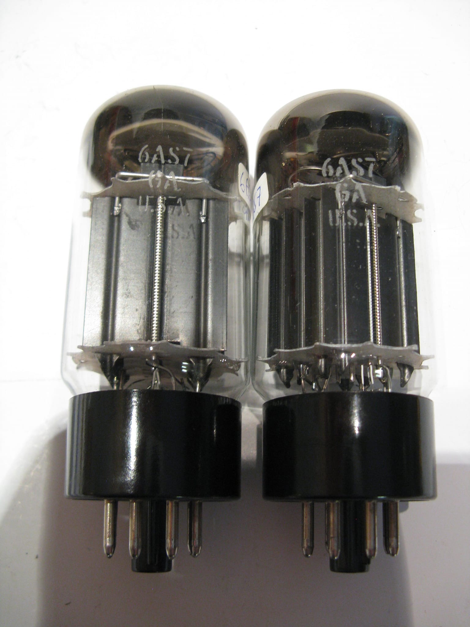 6080 vacuum tube has same pin layout as 6sn7