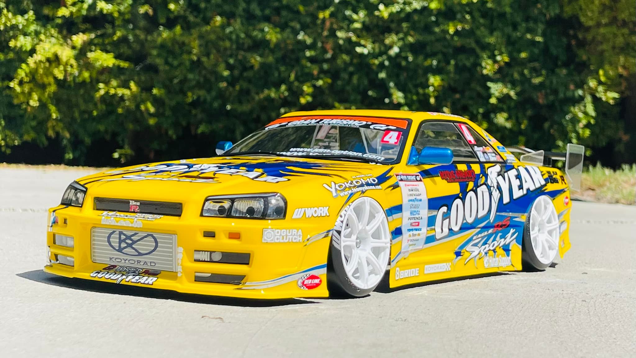 YOKOMO グッドイヤーレーシング Bee-R B324R ボディ Yokomo Bee-R B324R 💛 1 of My favorite Yokomo body builds so far