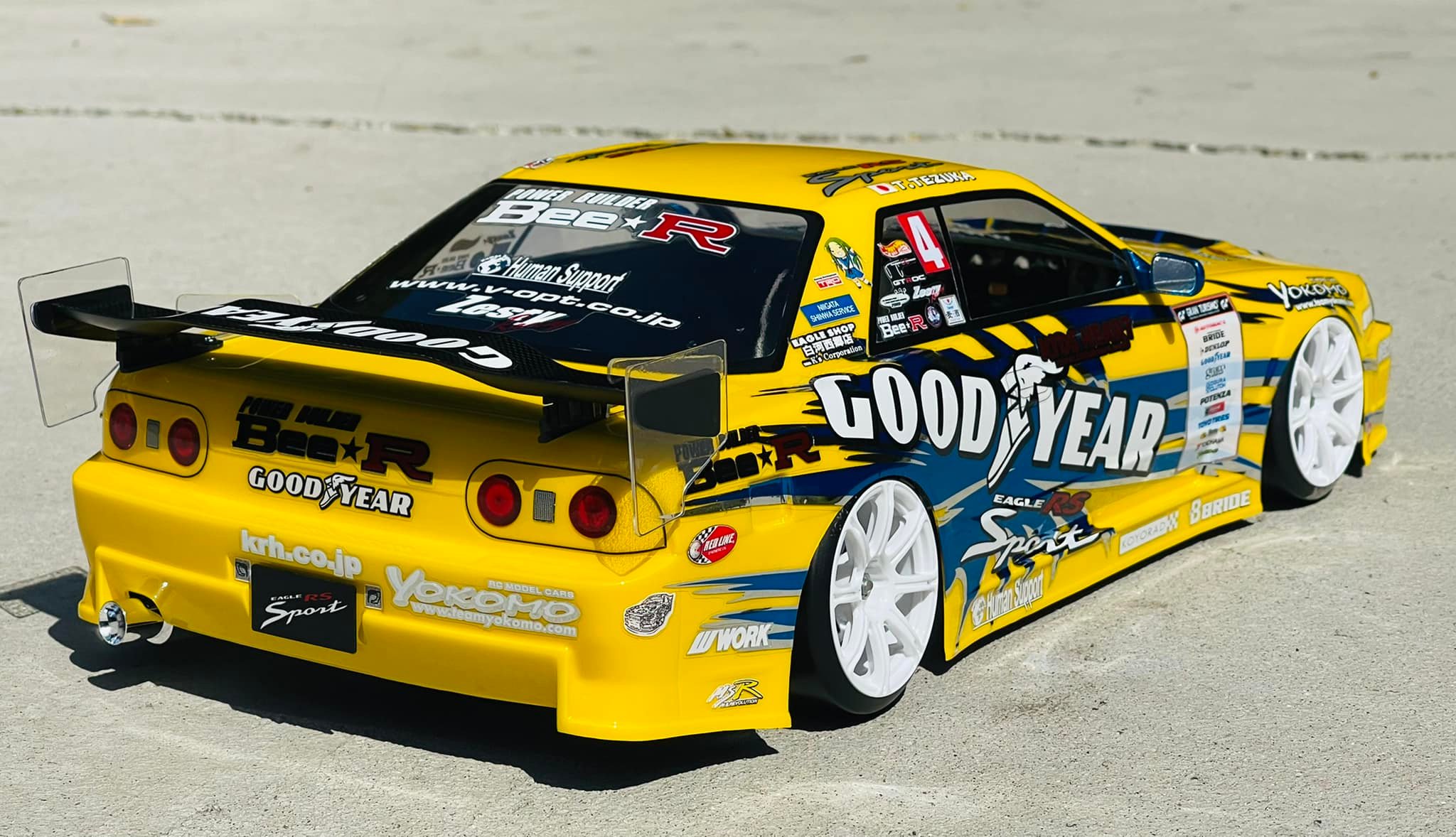 Yokomo Bee-R B324R 💛 1 of My favorite Yokomo body builds so far
