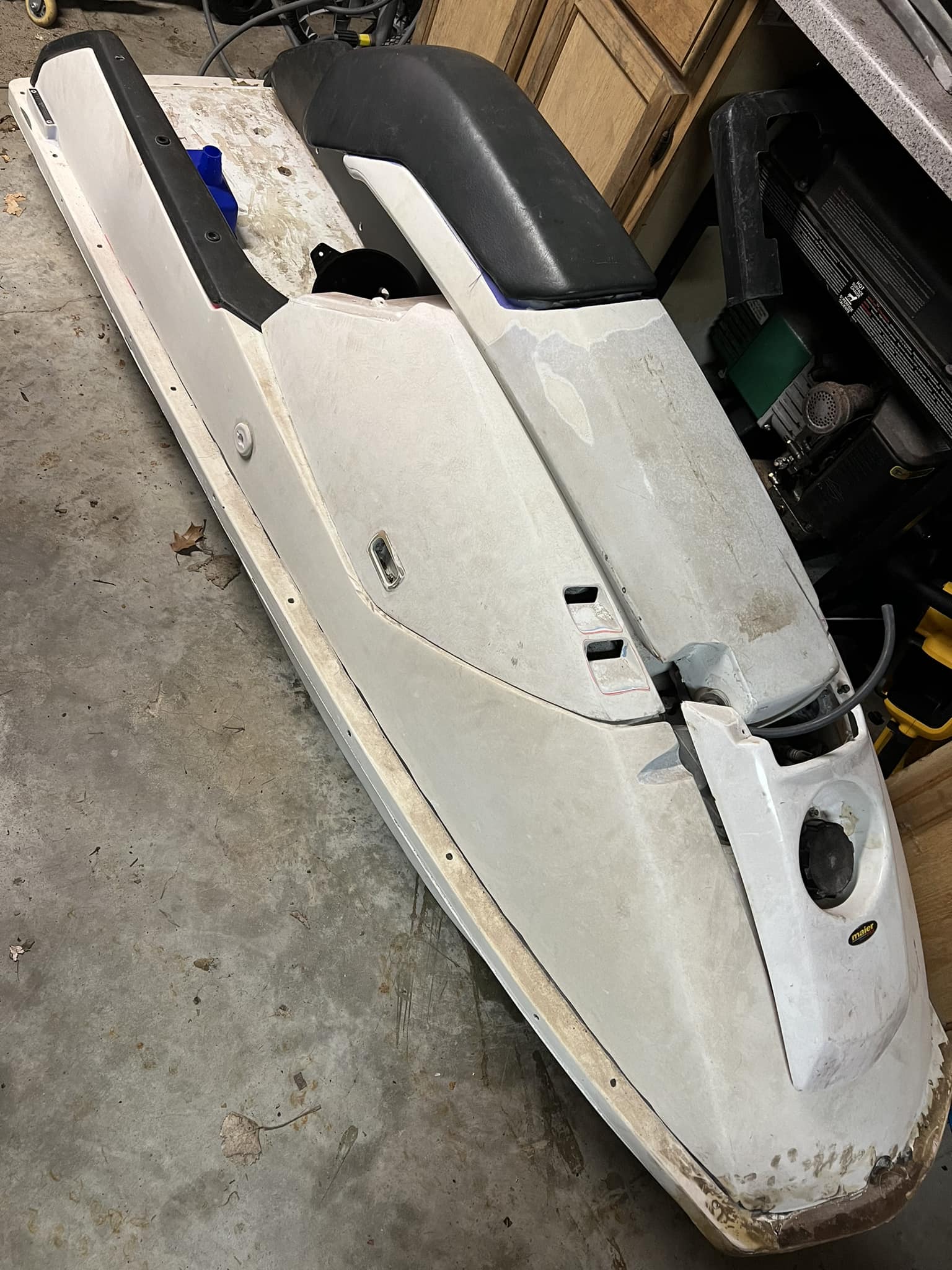 The turf kit is for a 750sx and is missing the tray pad. 2 750sx 