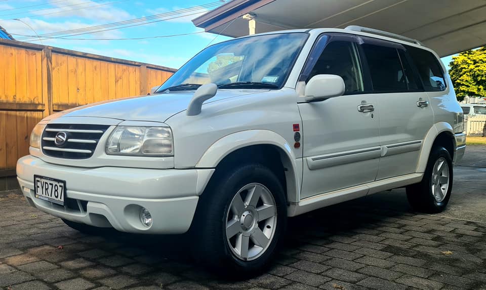 2009 Suzuki Escudo 2.0i SUV PLACE YOUR BID ON ABC AUCTIONS BIDDING