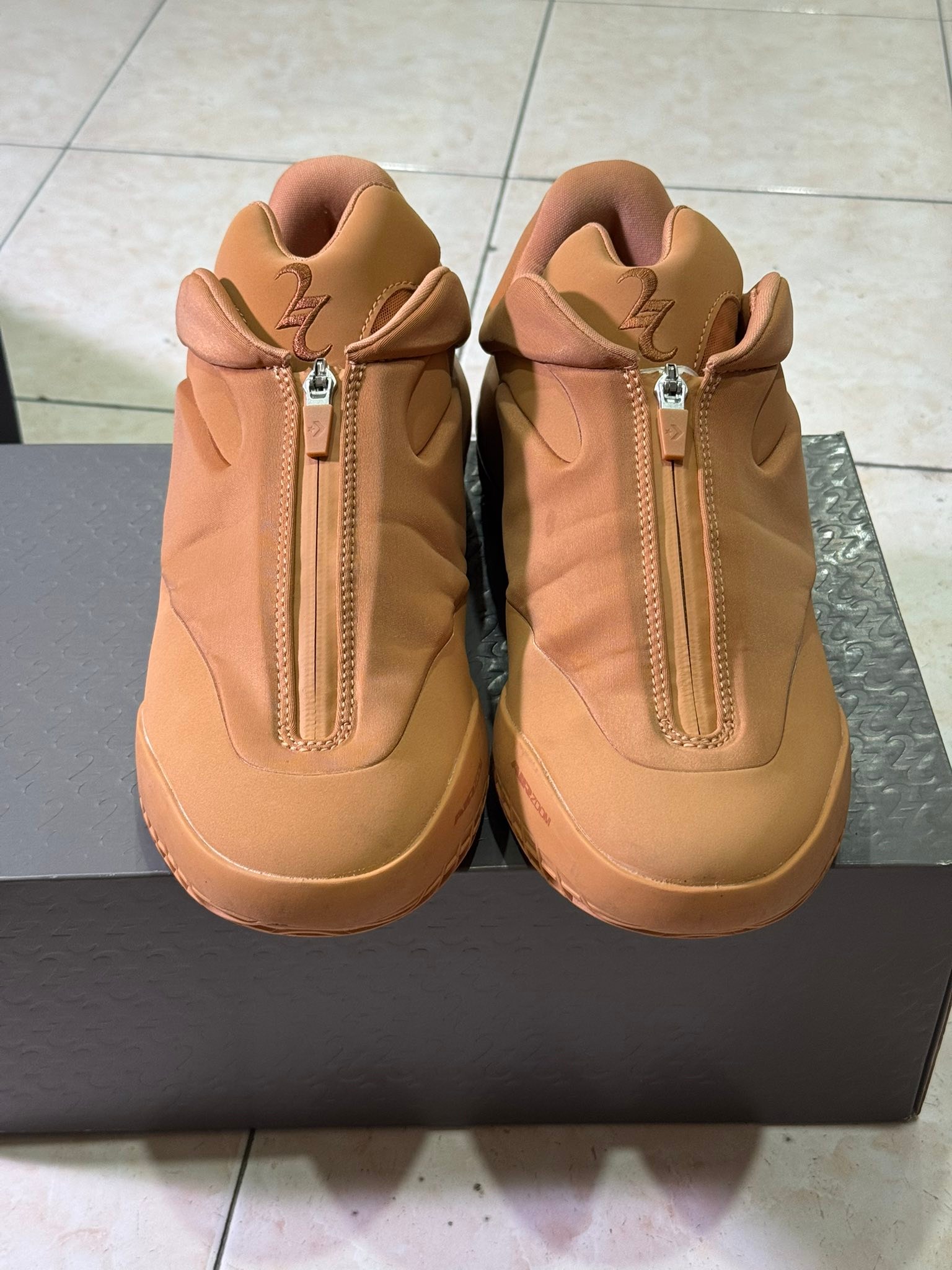WTS: Converse Shai 001 Clay Price : RM 680 Condition: 9.5/10 use 
