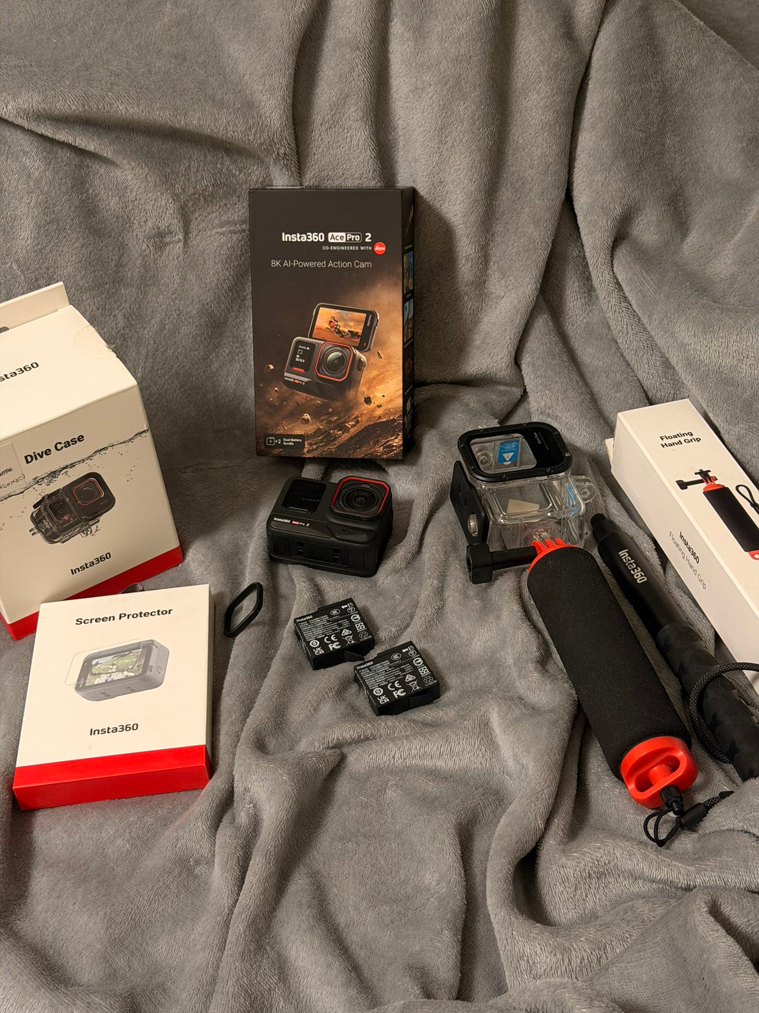FOR SALE: Insta360 Ace Pro 2 (Dual Battery Bundle)