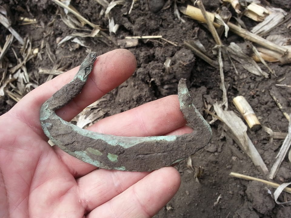 ANCIENT ARTIFACTS & RELICS OF MINNESOTA! | I was out at a permission ...