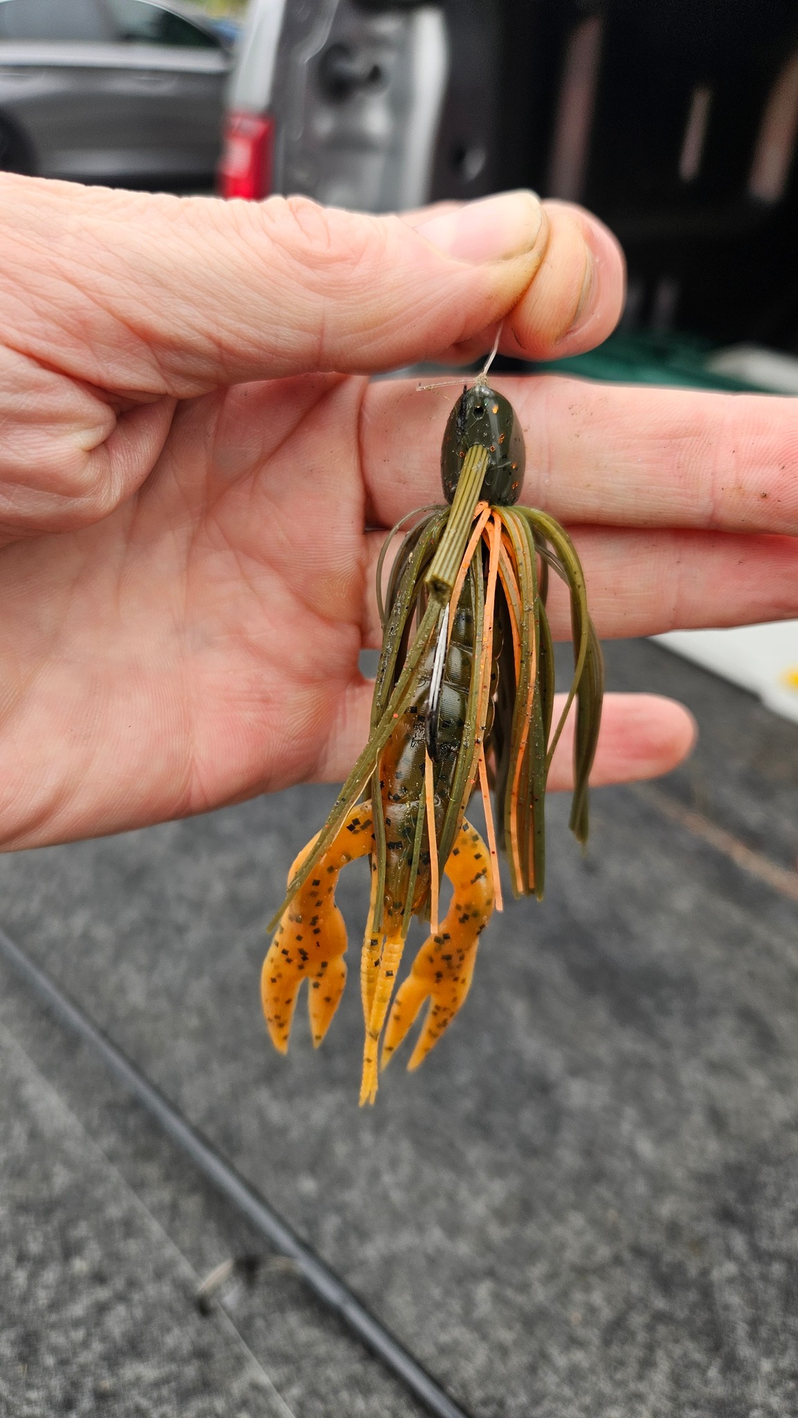 bass lure for use in mossy lake X Lures Lil' Basstard  Team Rhino Outdoors LLC it exhibits a horizontal shimmy on the fall and can also be burned near the surface what baits to use for