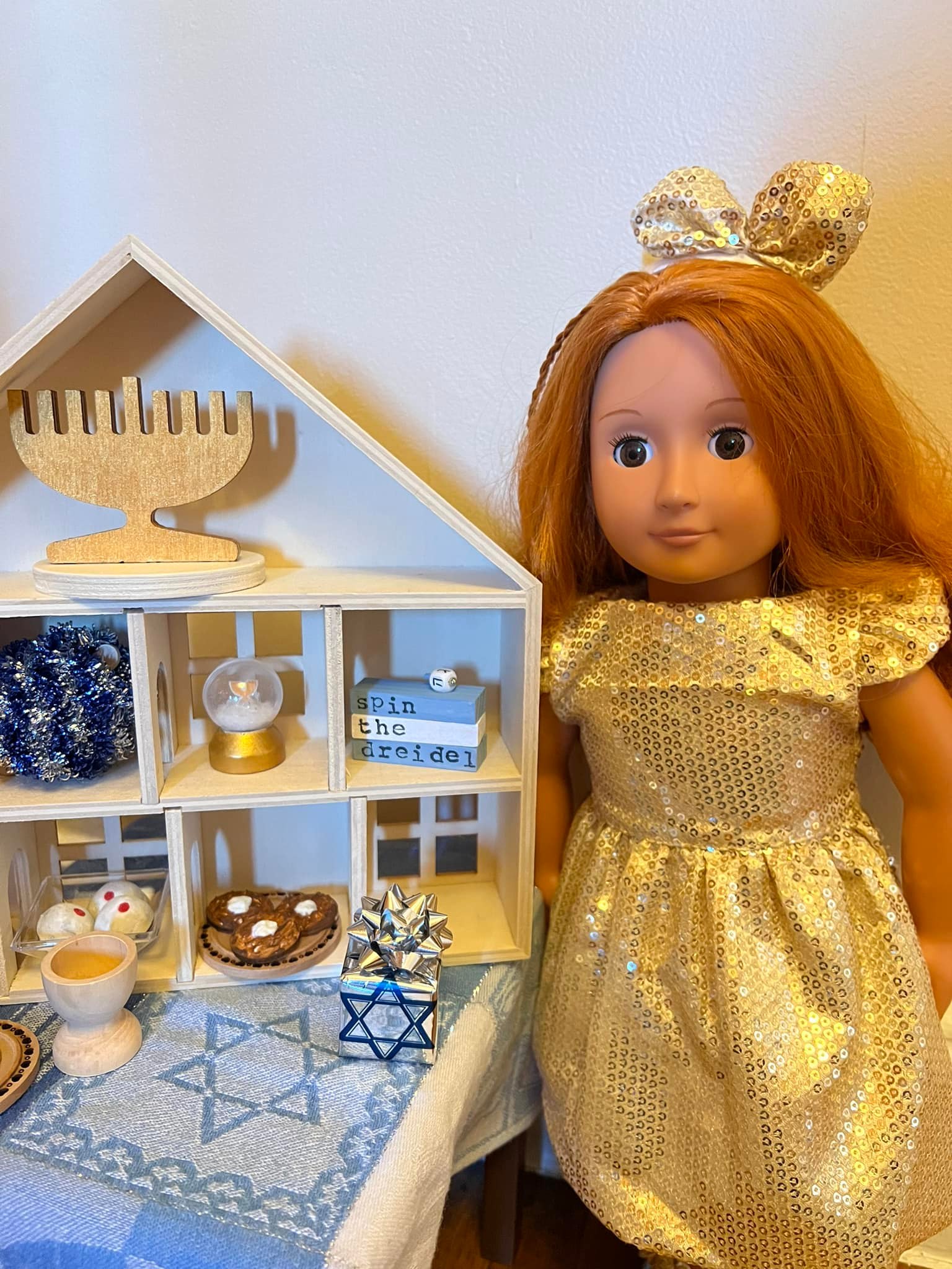 1:12 Casa delle bambole in miniatura Mini teiera d'oro Modello Mobili