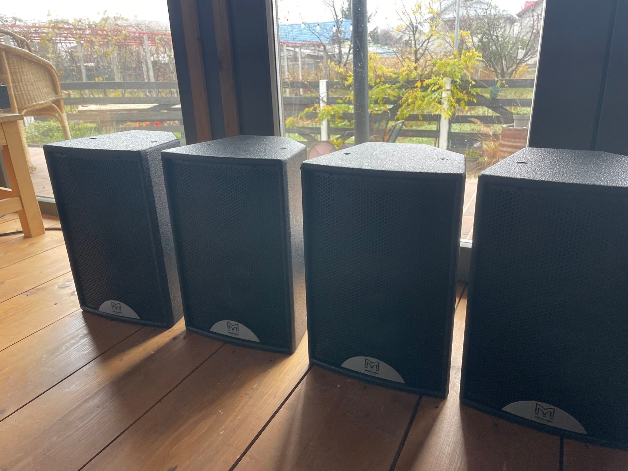 Martin Audio Blackline F8.