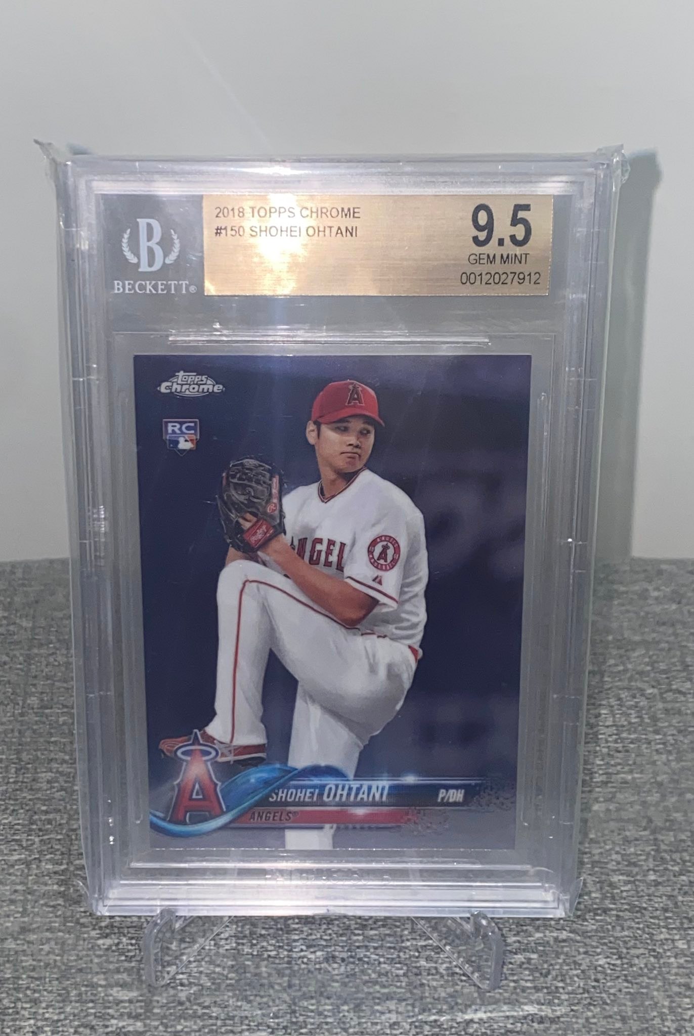 聖誕快樂參考一下2018 Topps Chrome 天使投手大谷翔平Key RC BGS金標 