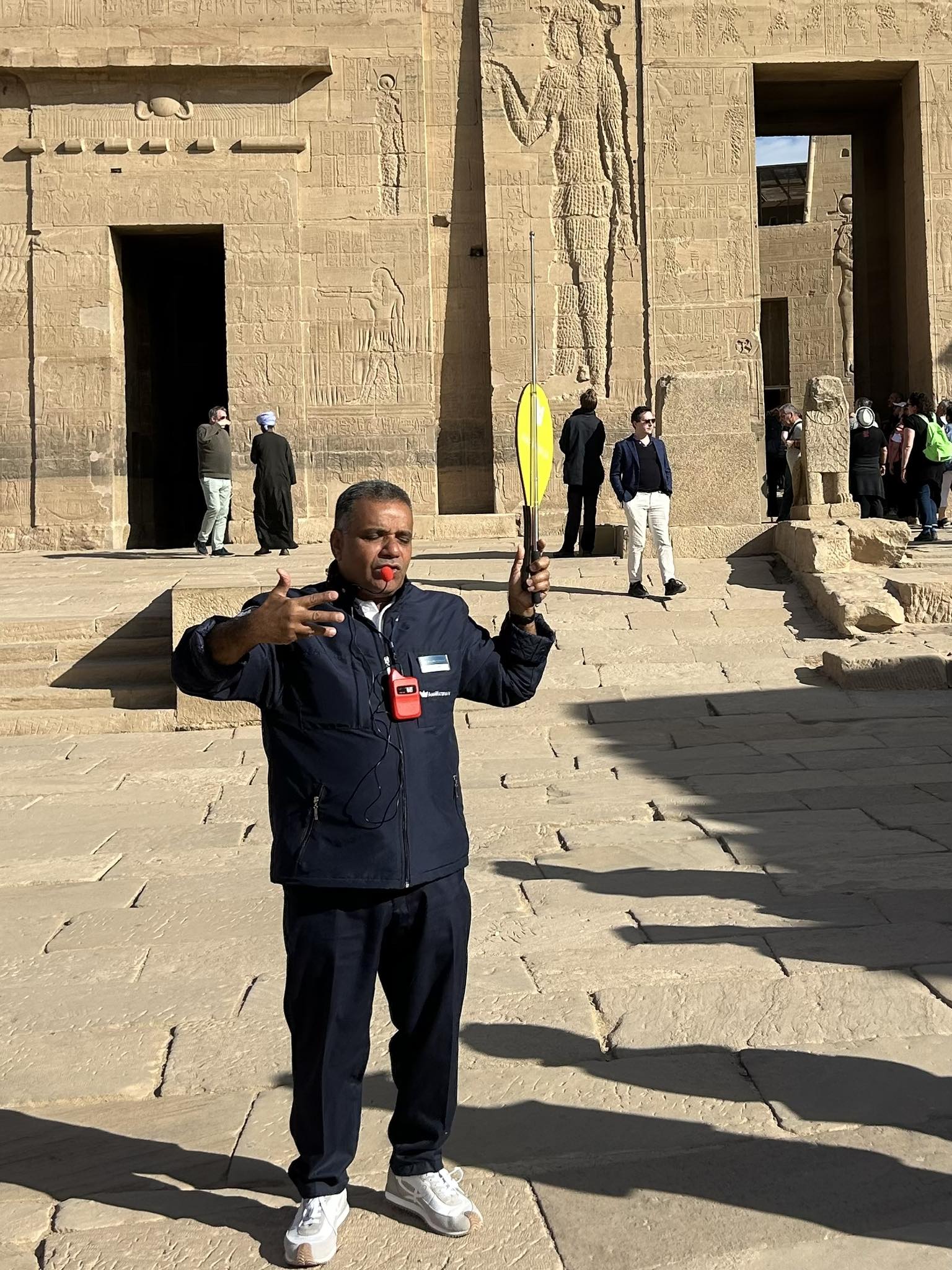 Review of egyptologist on Nile cruise