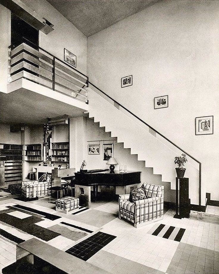 Robert Mallet-Stevens' modernist building in Paris
