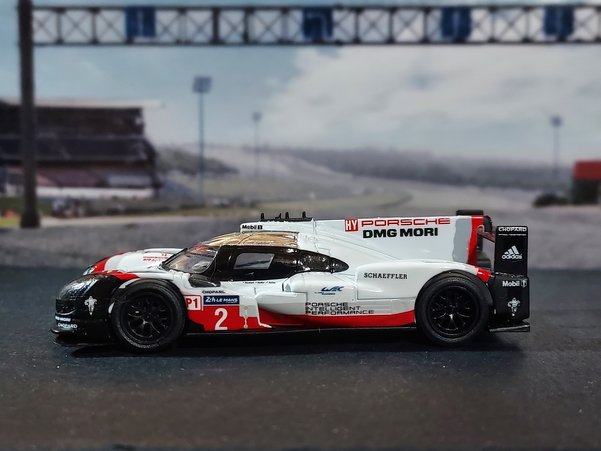 Porsche 917 K 1970 Le Mans winner model by Spark