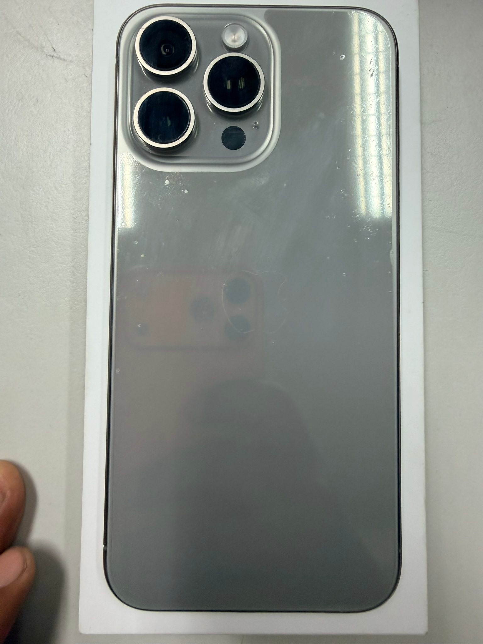 SELLING - IPHONE 15 PROMAX 512G