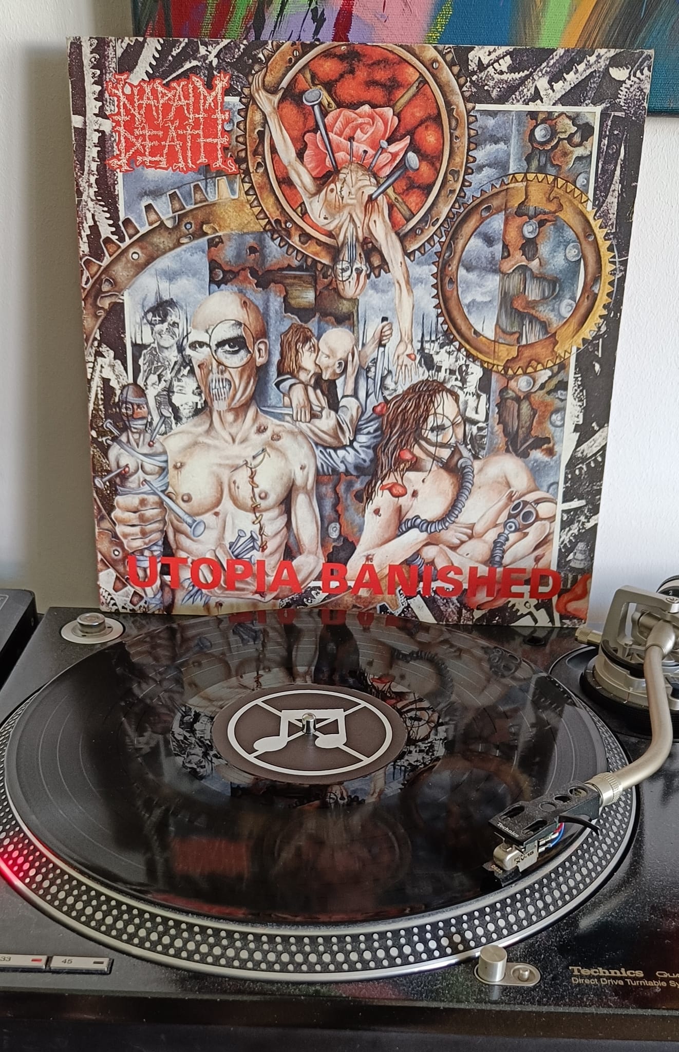 Daisy Chainsaw's debut album Eleventeen released in 1992