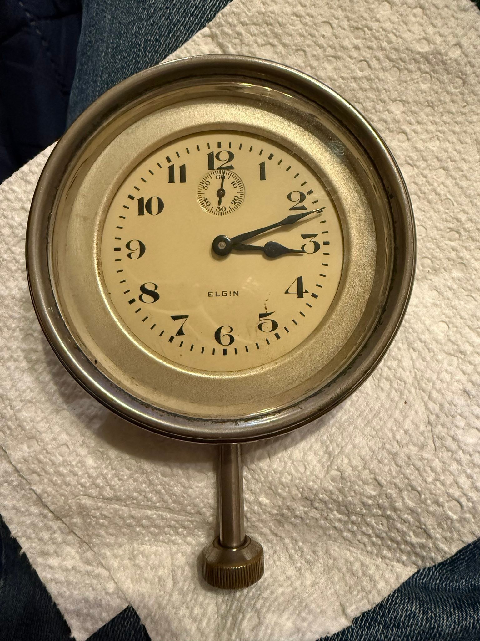 What car uses Elgin 8 day clock?