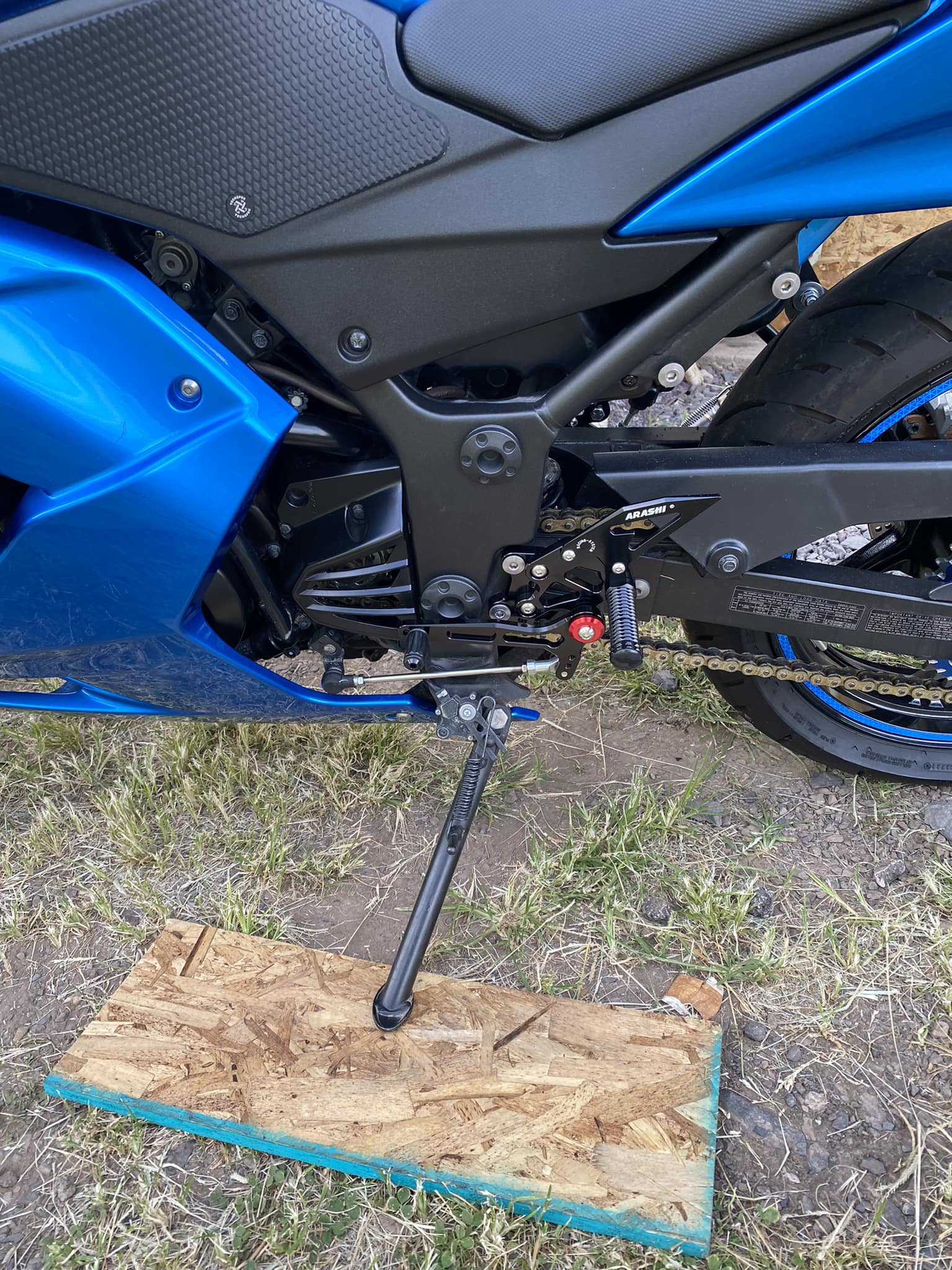LF aftermarket rearset shifter & brake pedals Ninja250 2014
