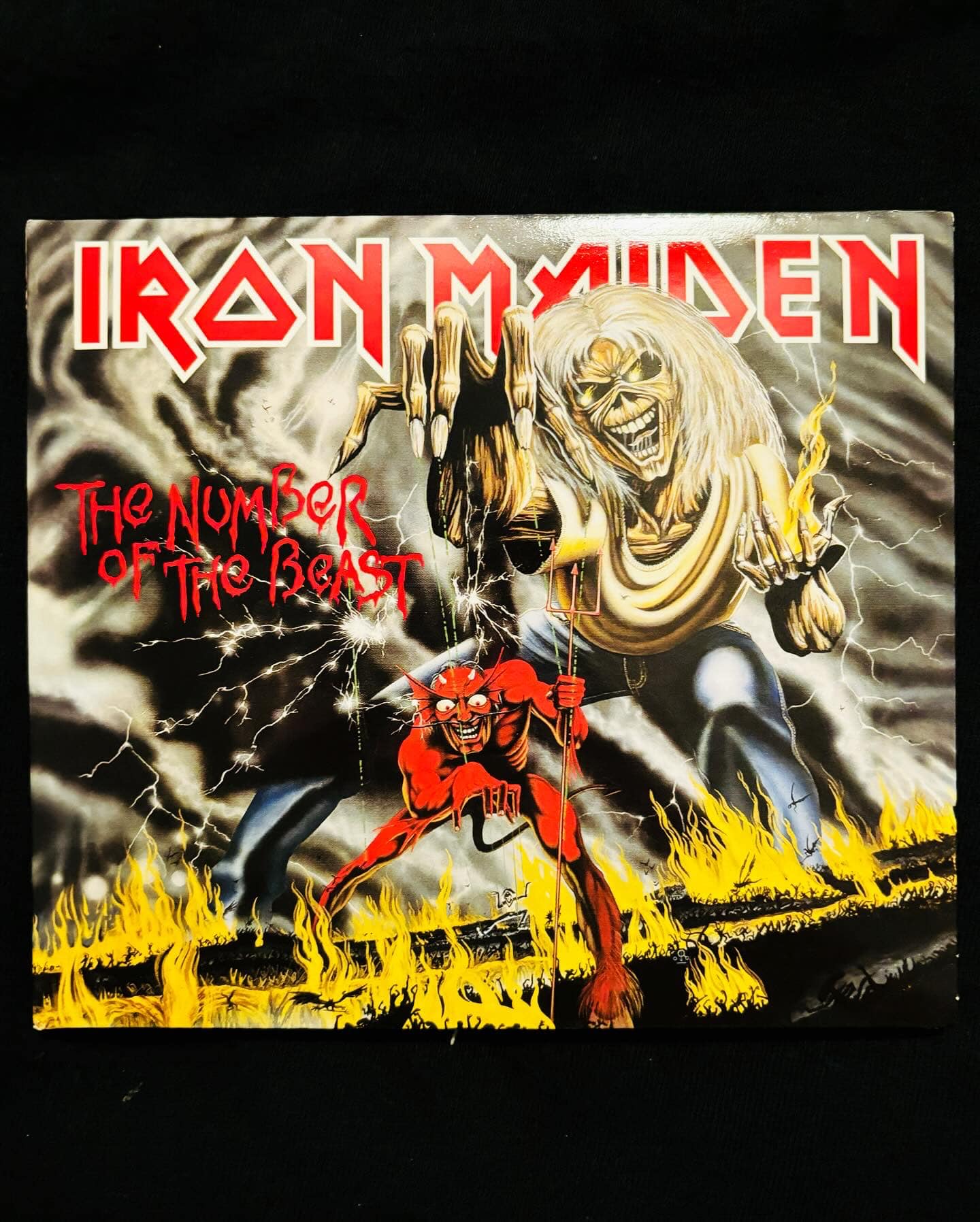 Iron Maiden - The Number of the Beast, 1984