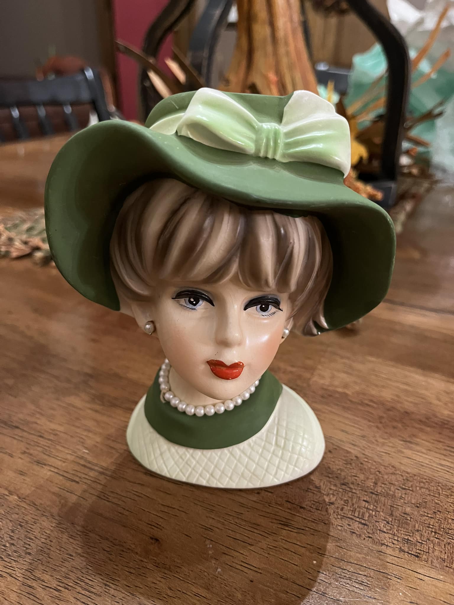 Vintage 1958 Napco lady head vase restoration display picture 1