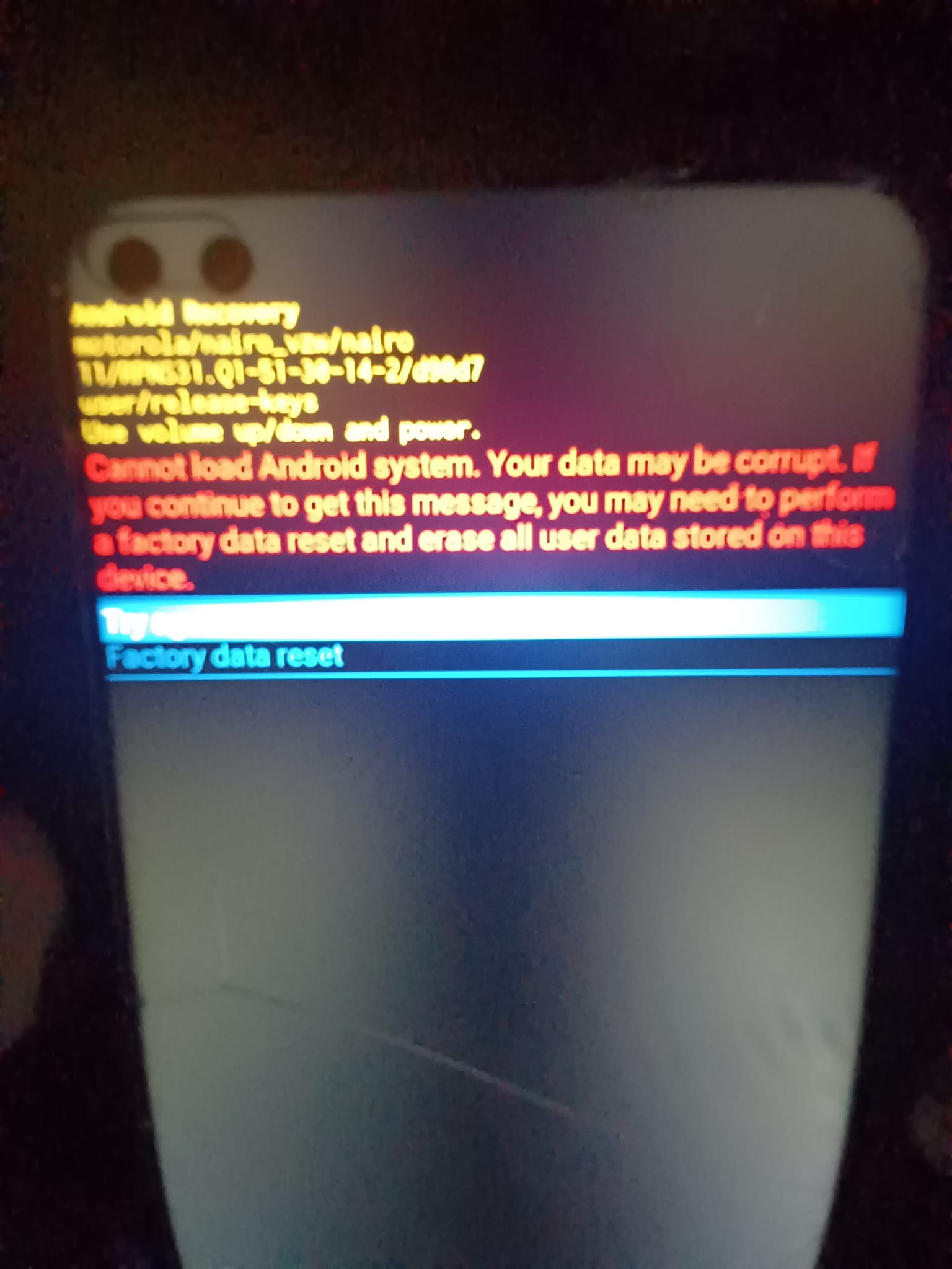 What causes old phone display issues?
