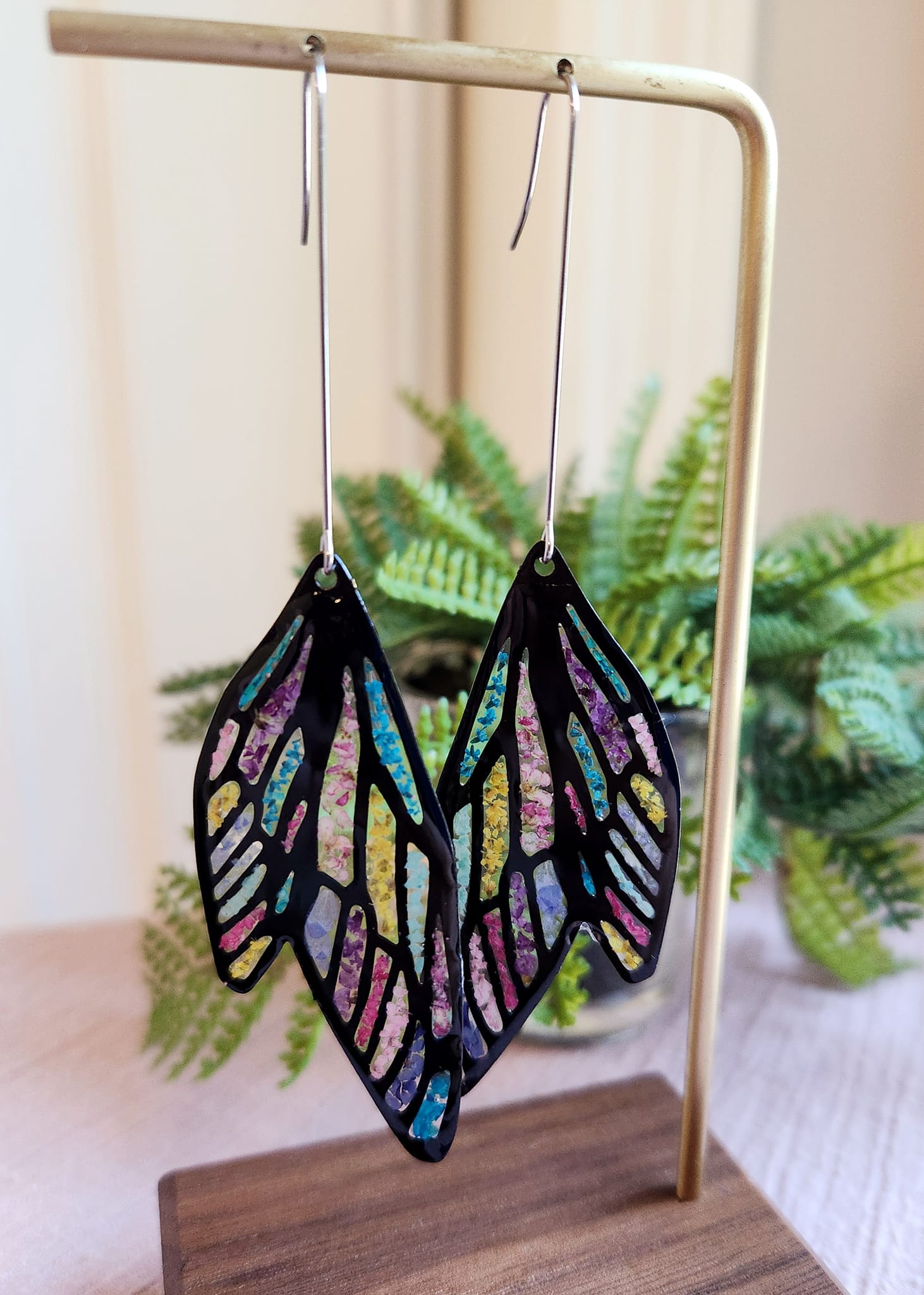 LONYOO Fun Butterfly Earrings For Women & Girls - Acrylic Dangle Floral Insect Charms, Spring Summer Jewelry Gift