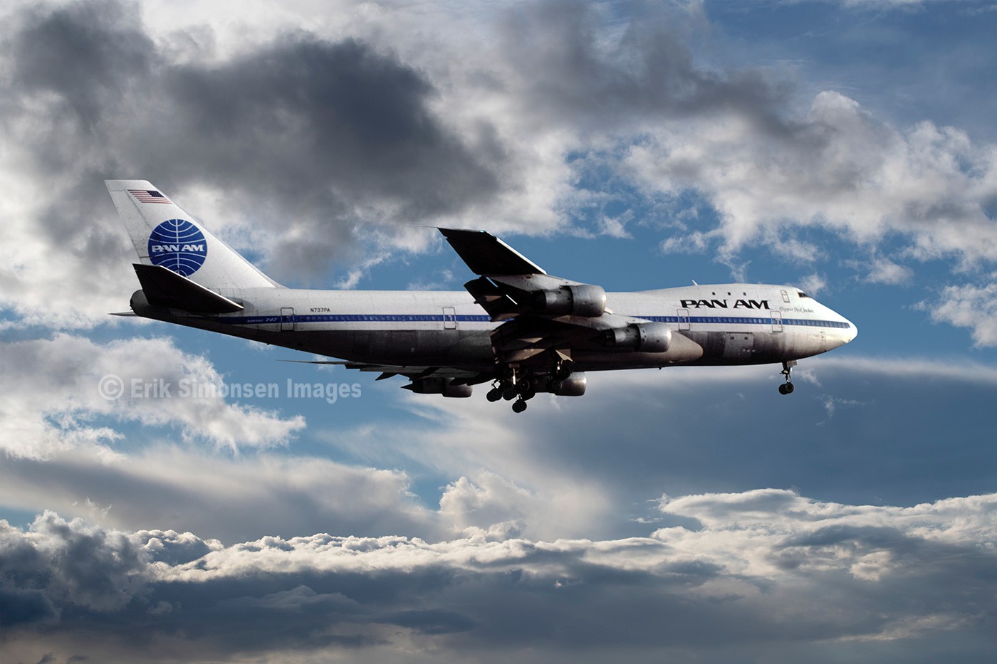 1:200 Pan Am Airbus A310 N802PA W/Stand in at NPR 0, Rating: 5
