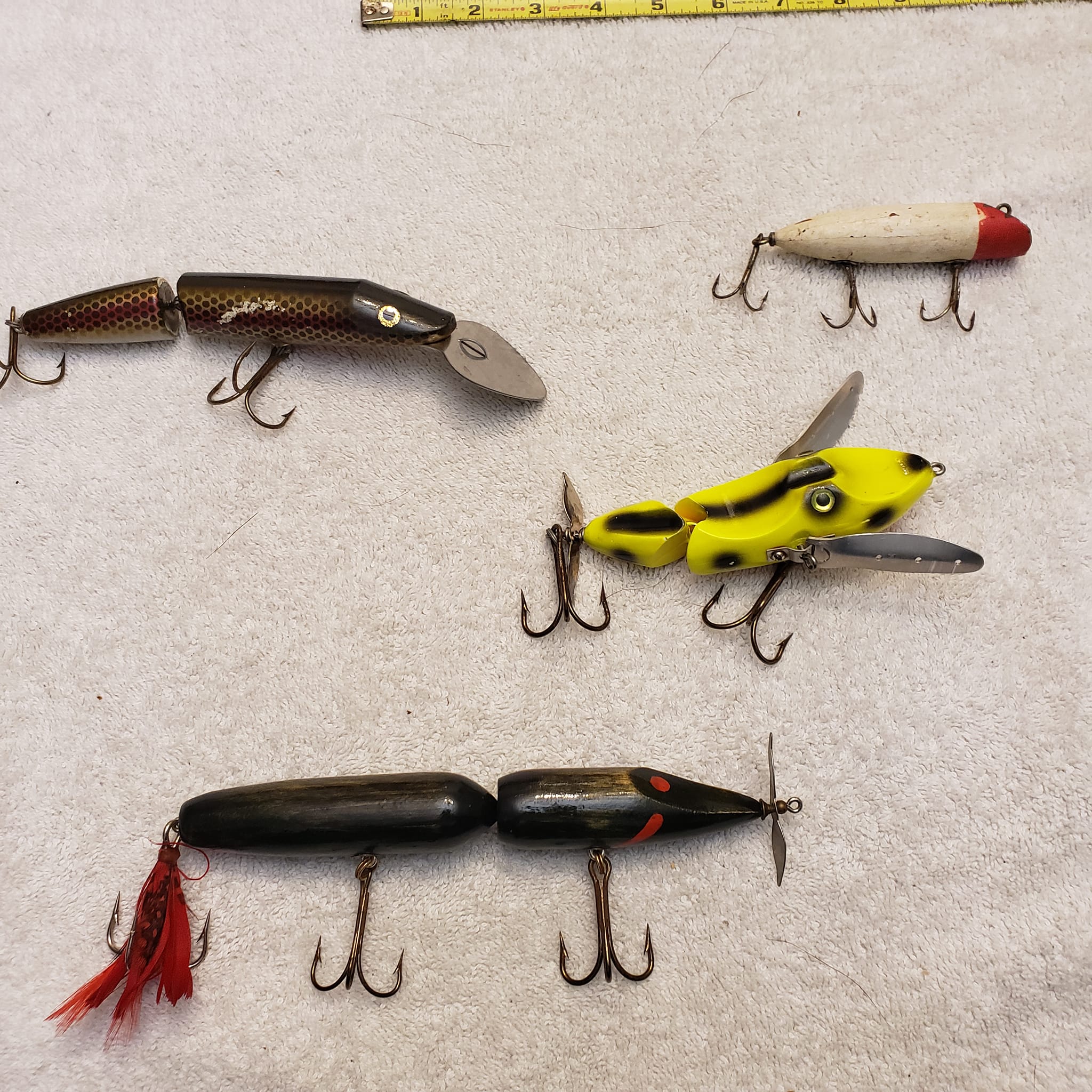 antique fishing lure names The Encyclopedia of Old Lures Made in North America, Volume 8: Hau-I by Robert A. Slade What are the names of