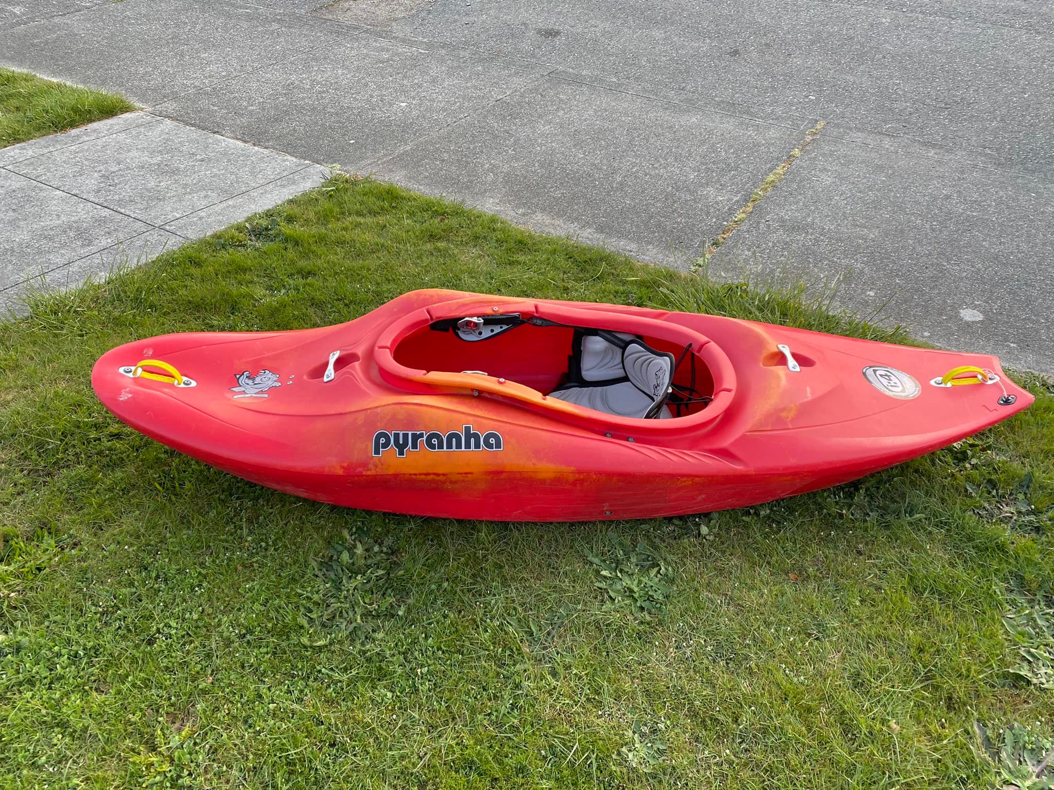 Pyranha i4 large whitewater kayak for sale