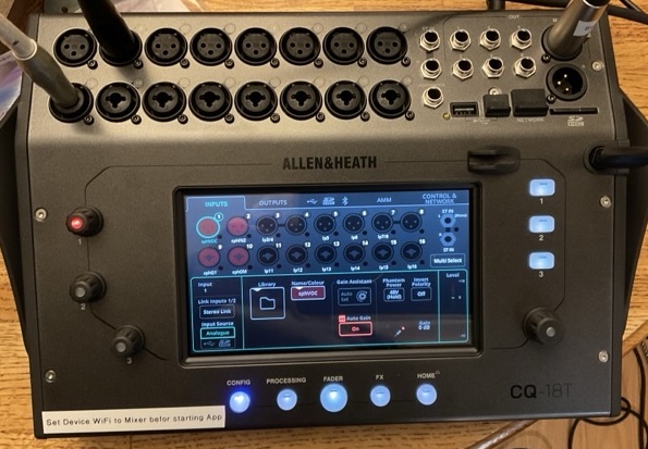 Connecting iPad to CQ18T mixer for best results?
