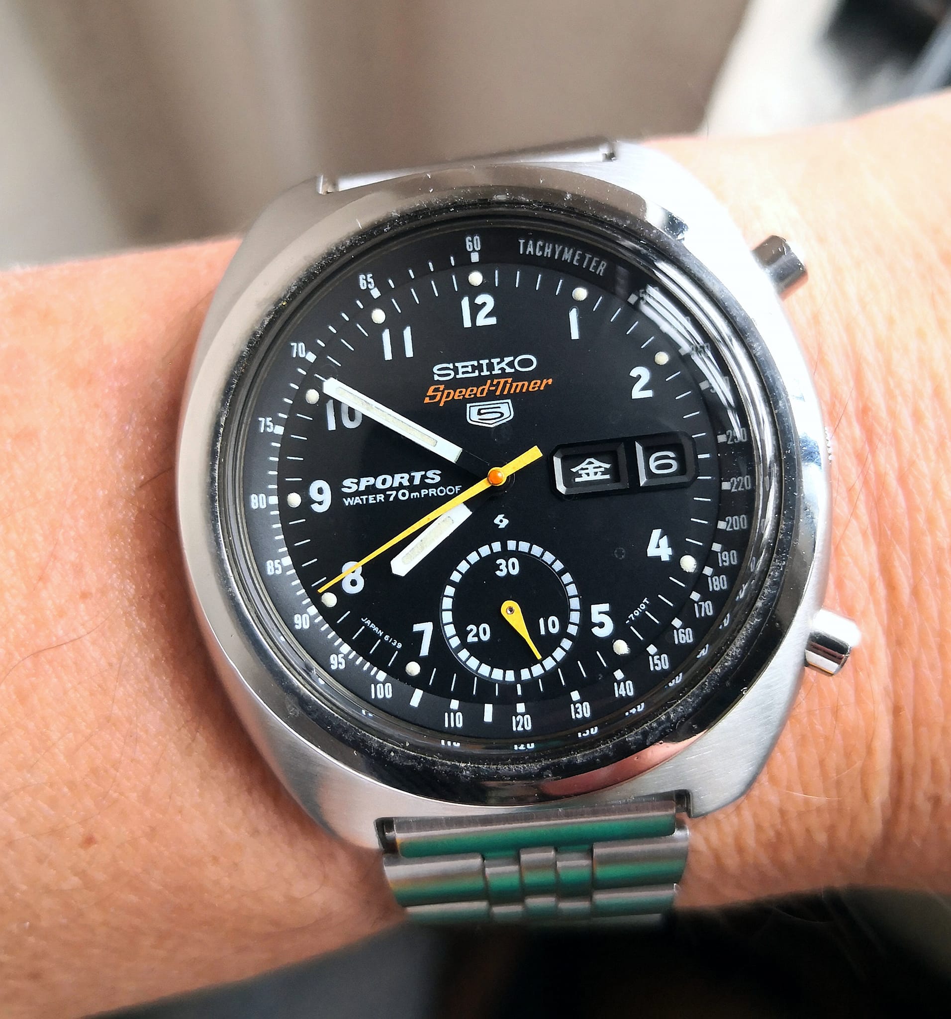 Seiko 5 Sports Watch with Speed-Timer and Chronograph Features